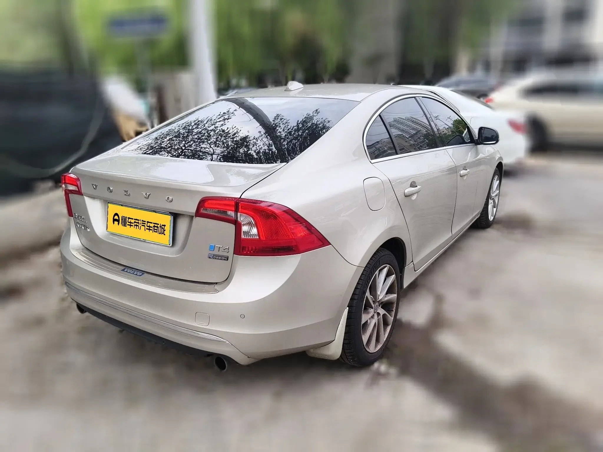 Volvo S60