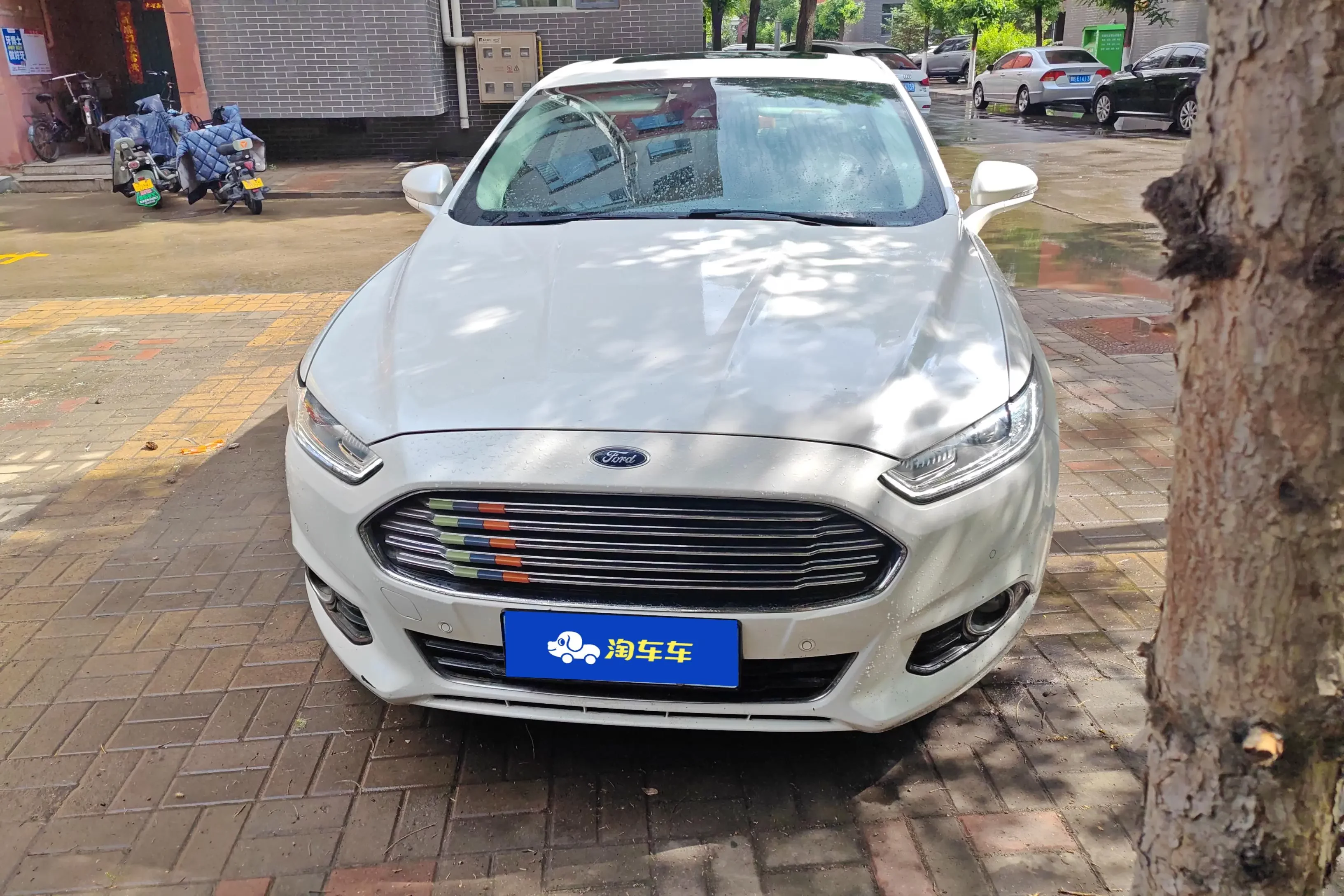 Ford Mondeo