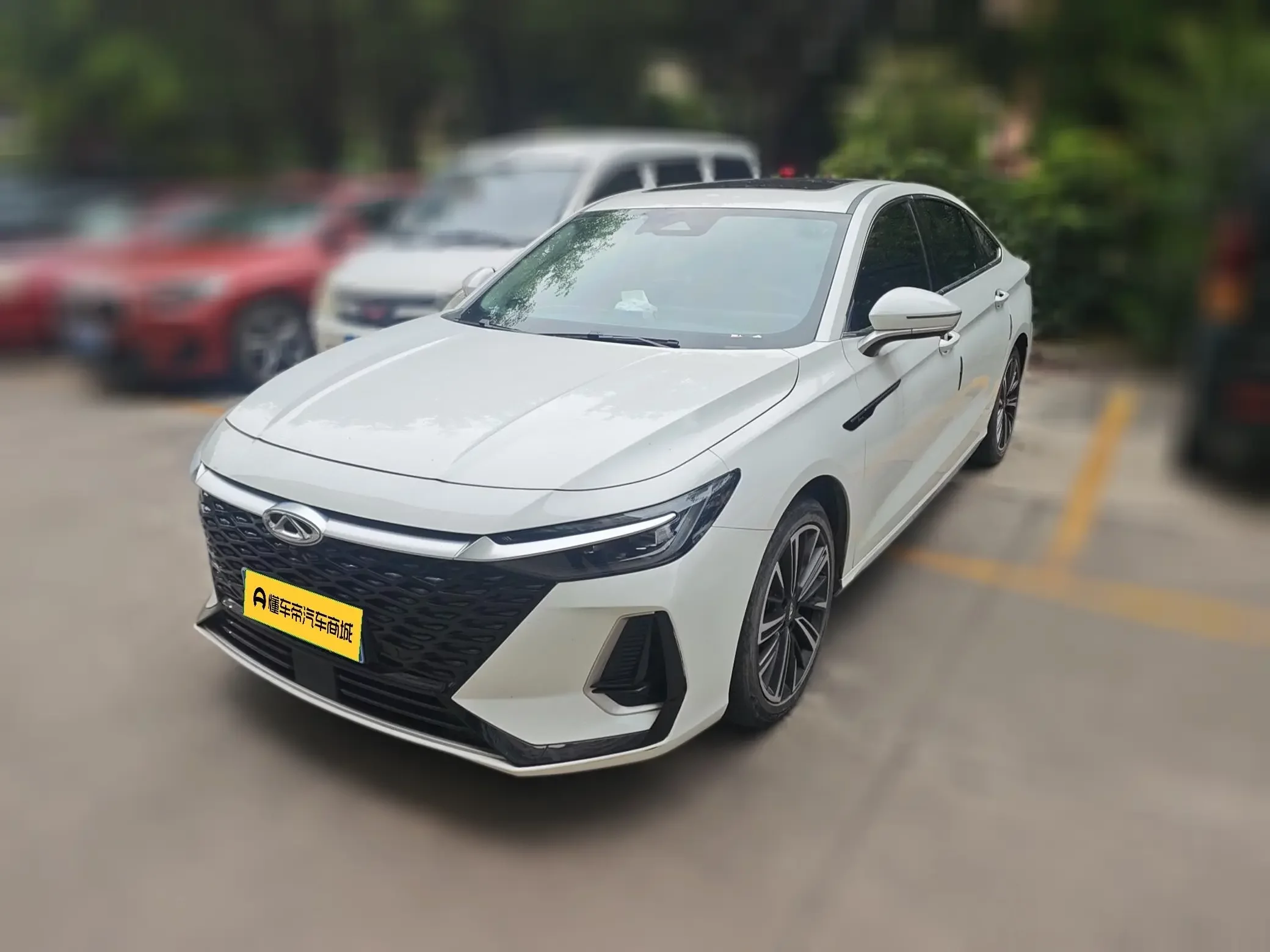 Chery Arrizo 8