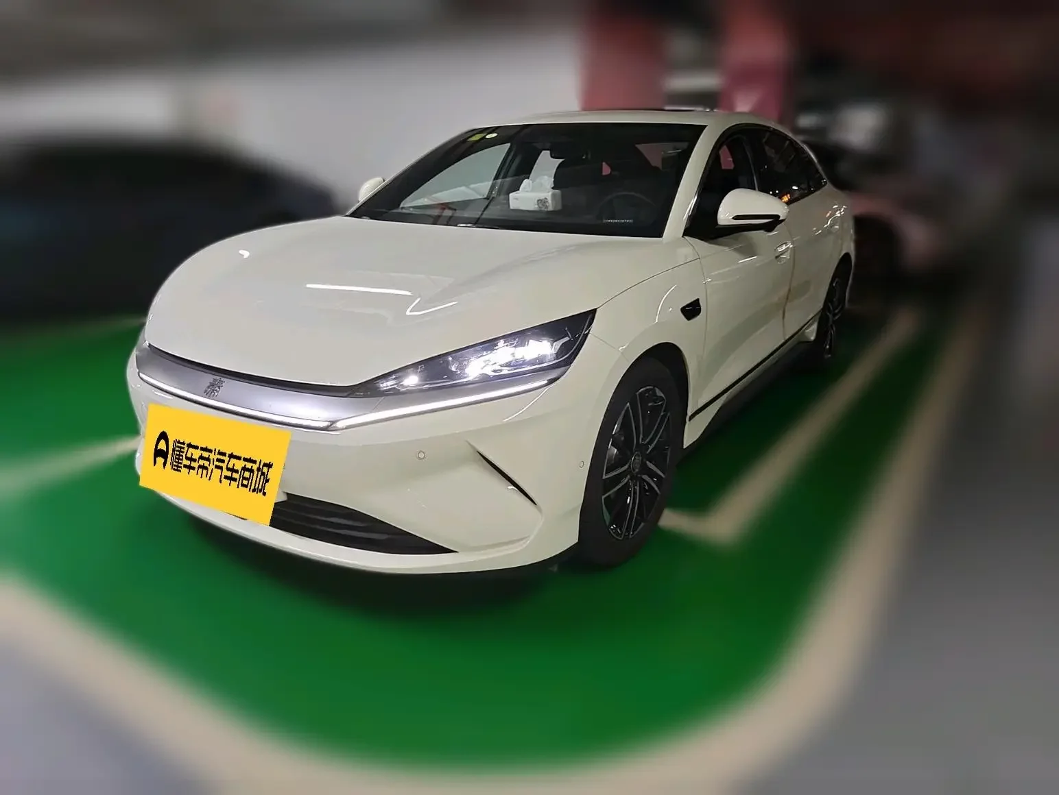 BYD Qin L EV
