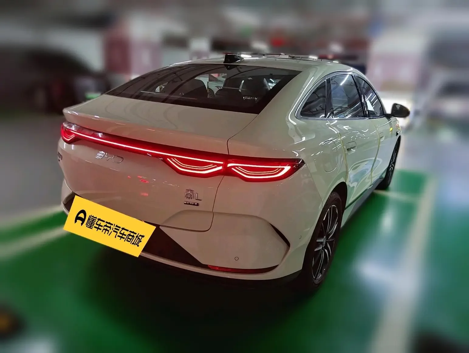 BYD Qin L EV