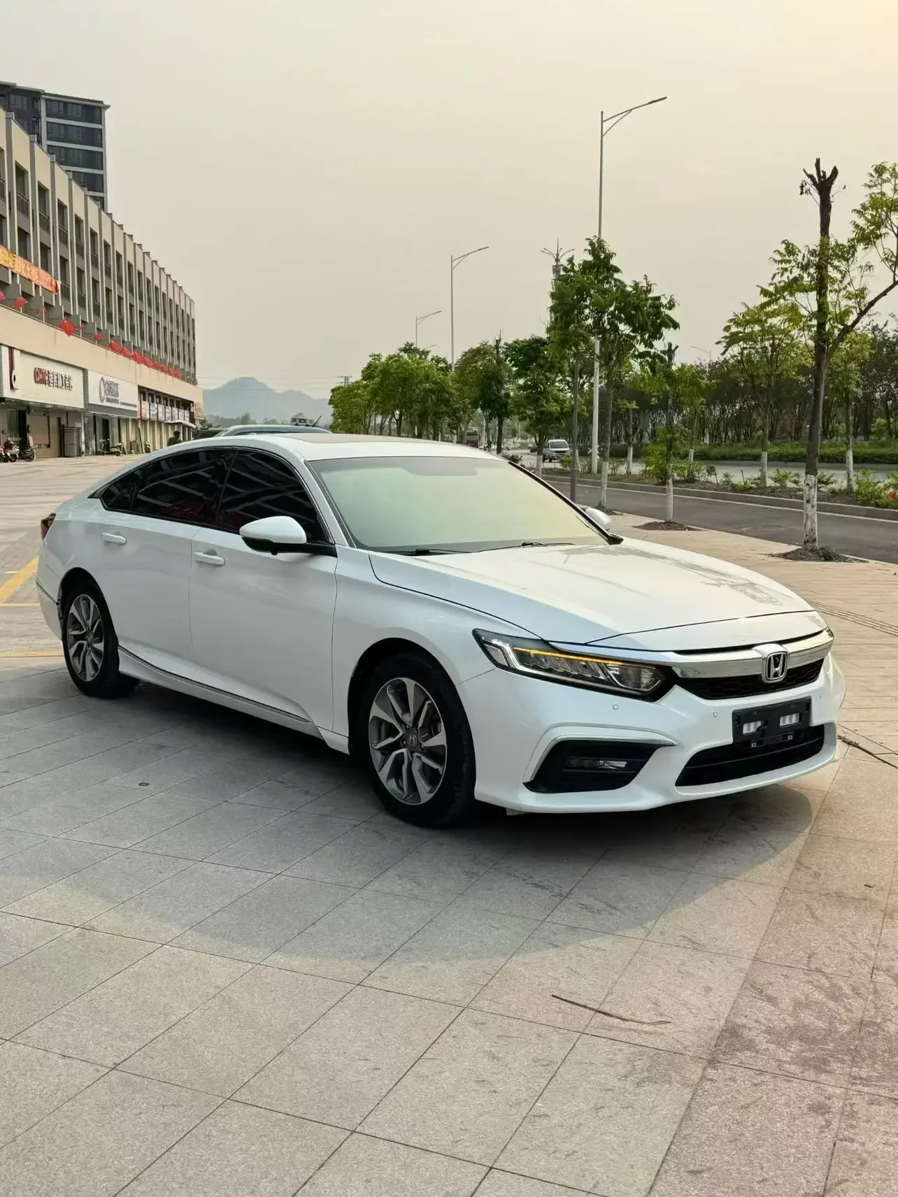 Honda Inspire