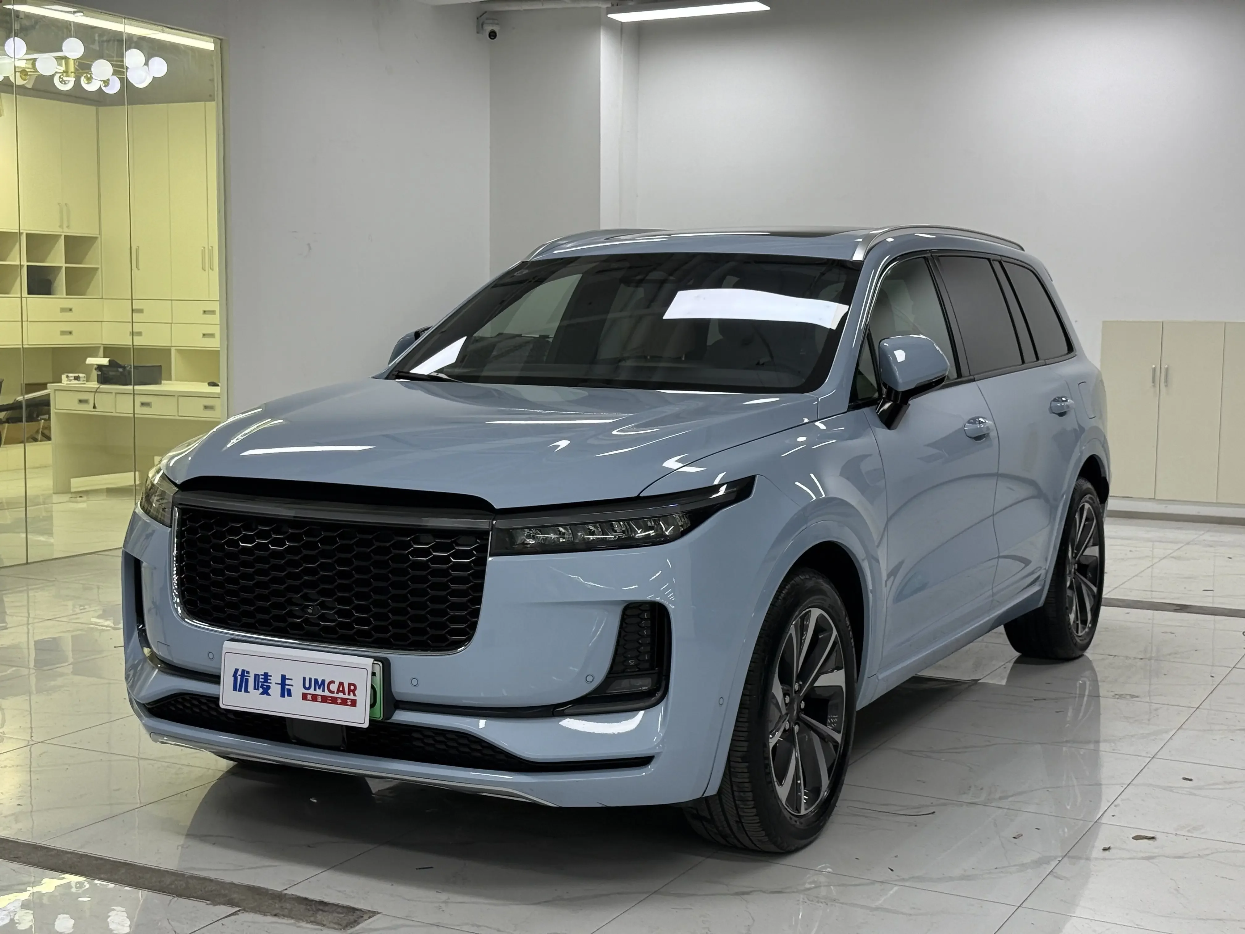 Li ONE (Ideal ONE)  из Китая