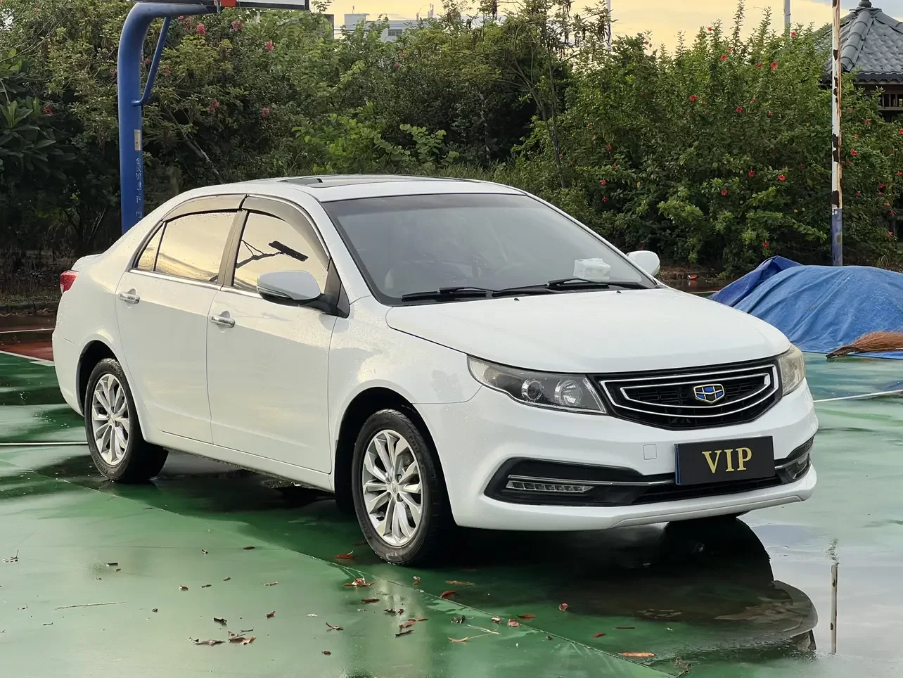 Geely Vision