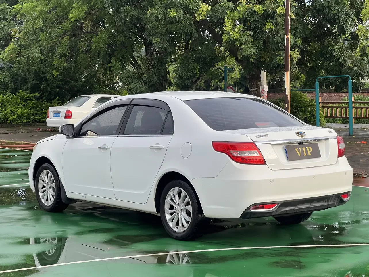 Geely Vision