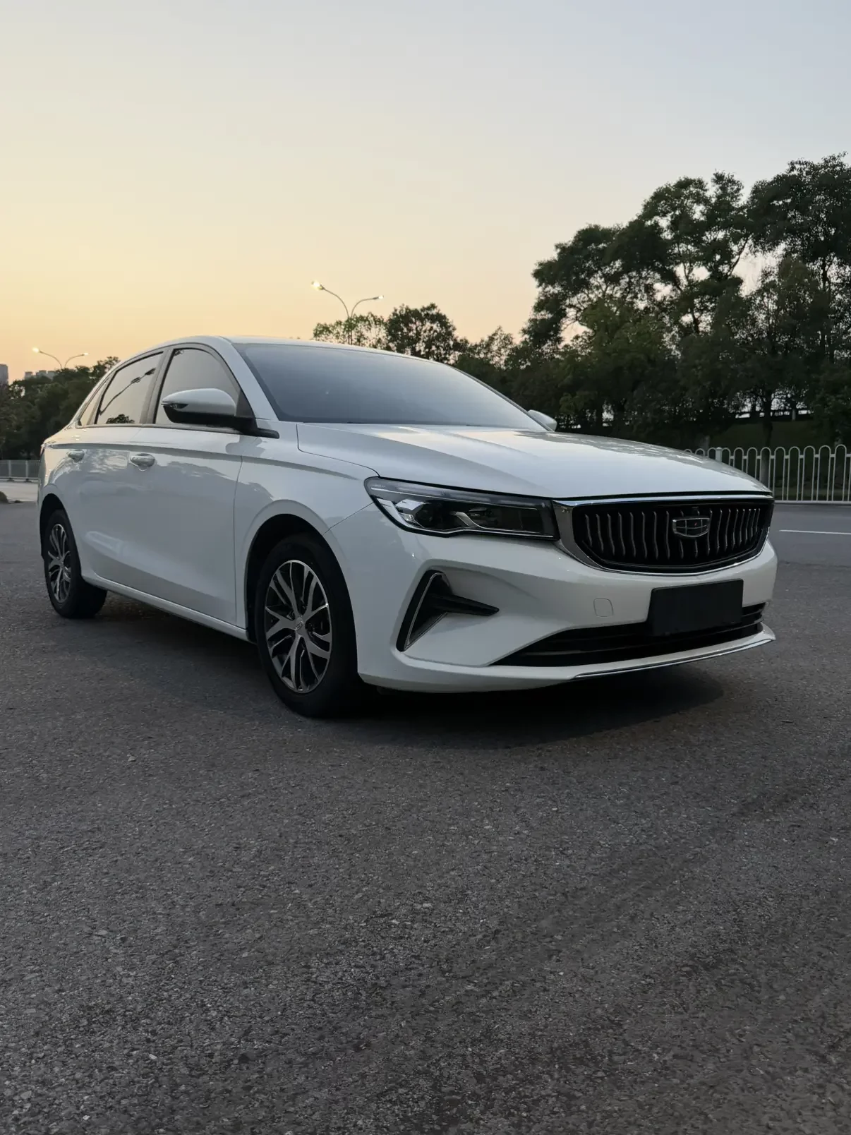 Geely emgrand