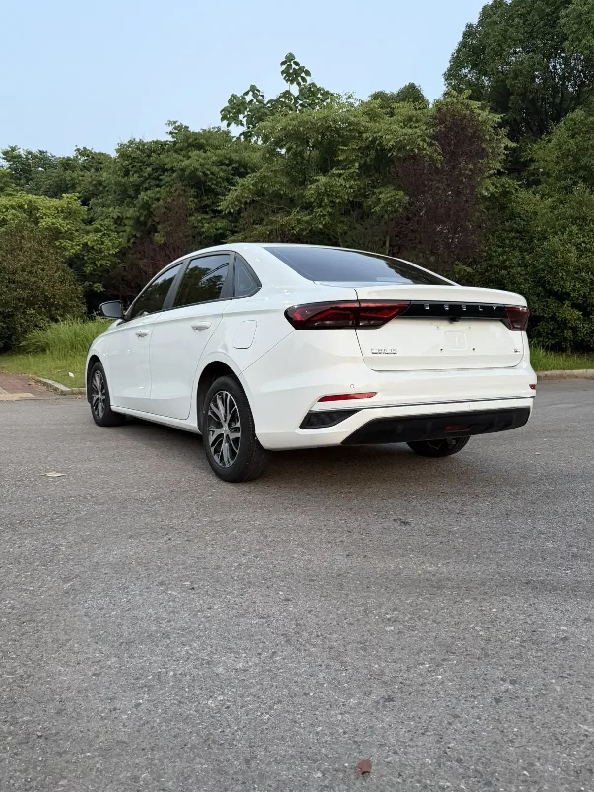 Geely emgrand