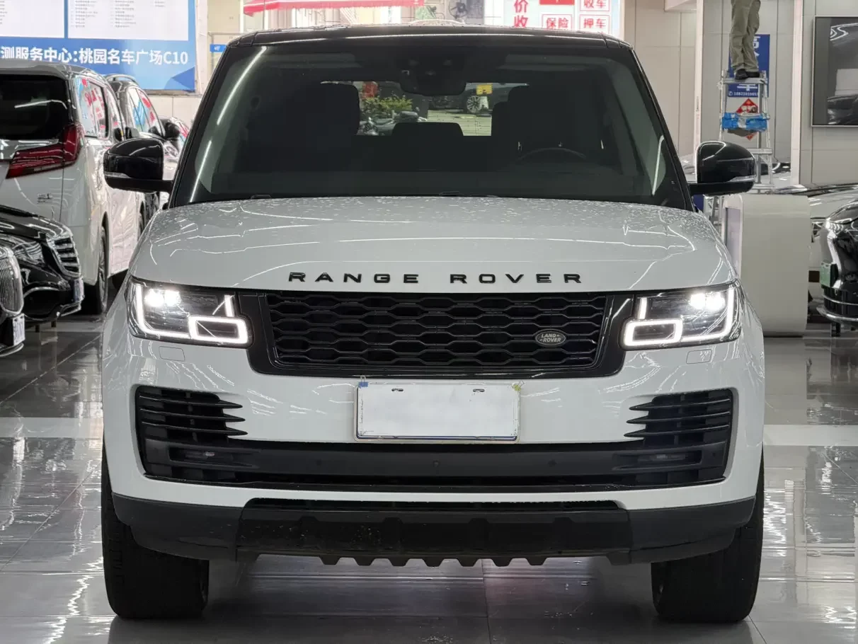 Land Rover range rover