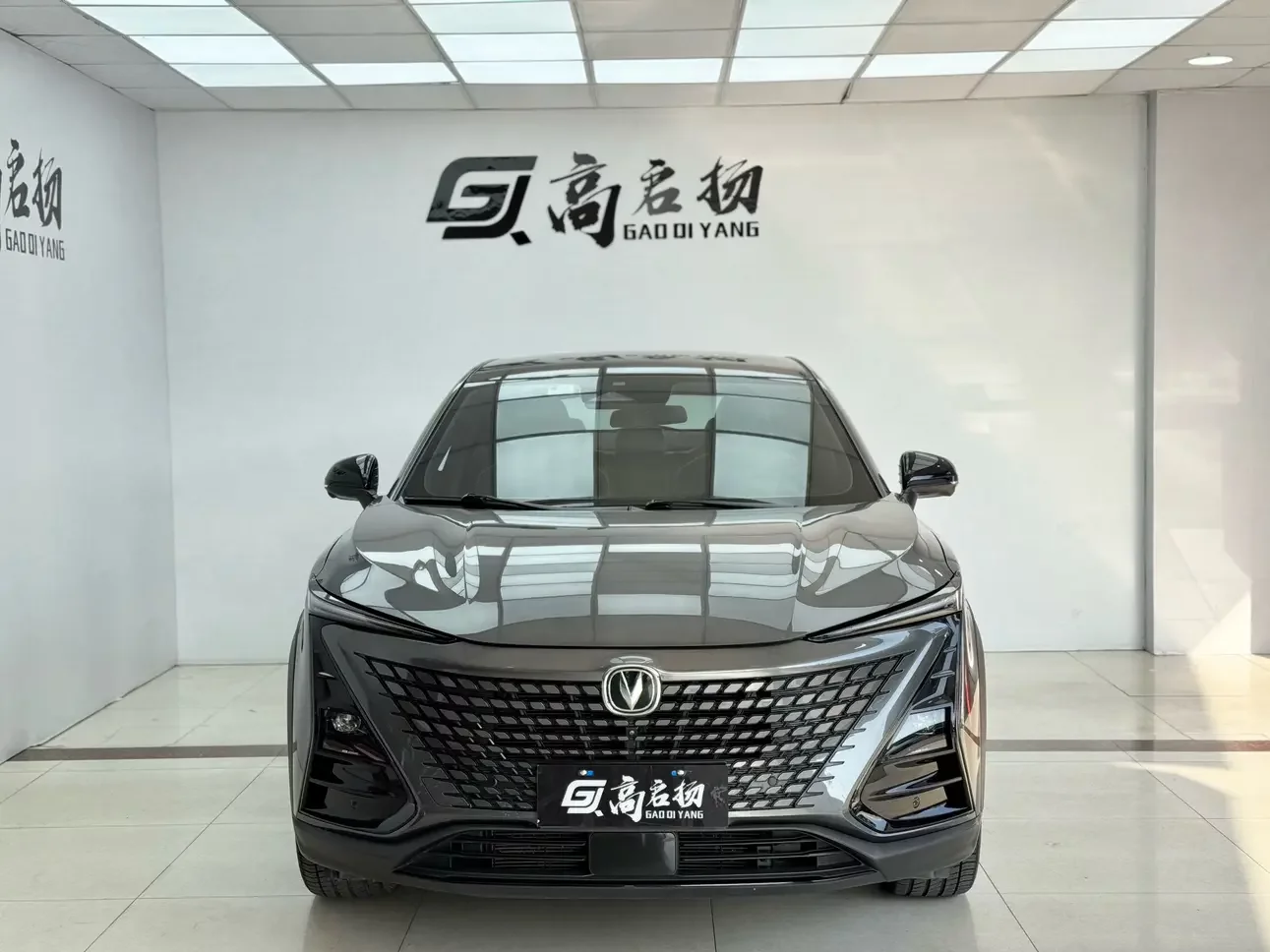 Changan UNI-T  из Китая
