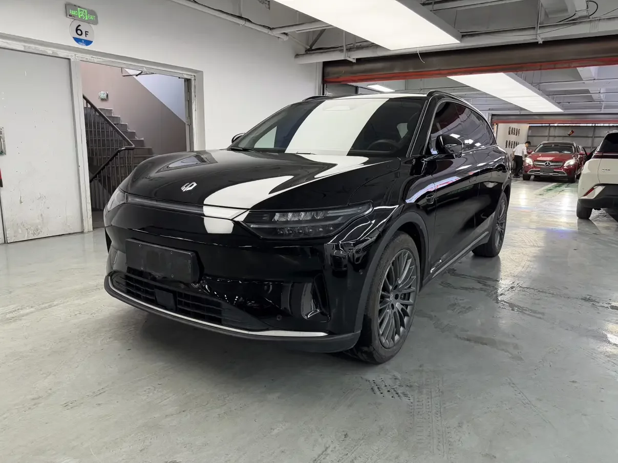Leapmotor Zero running C11