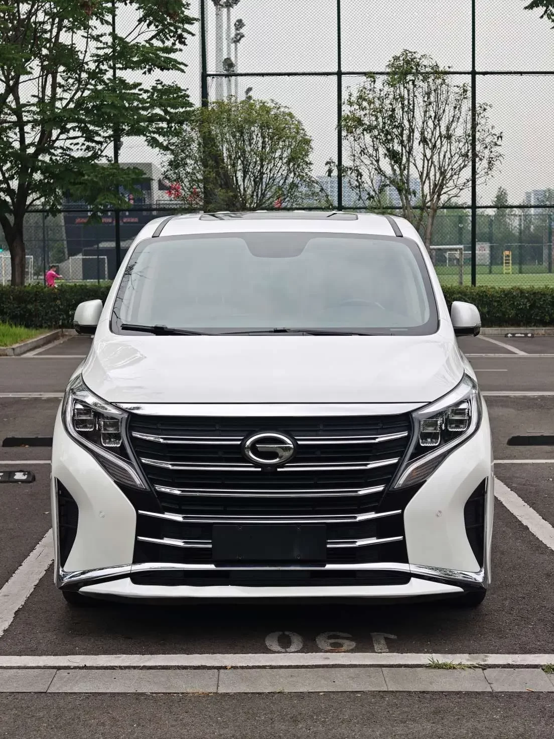 GAC Trumpchi M8  из Китая