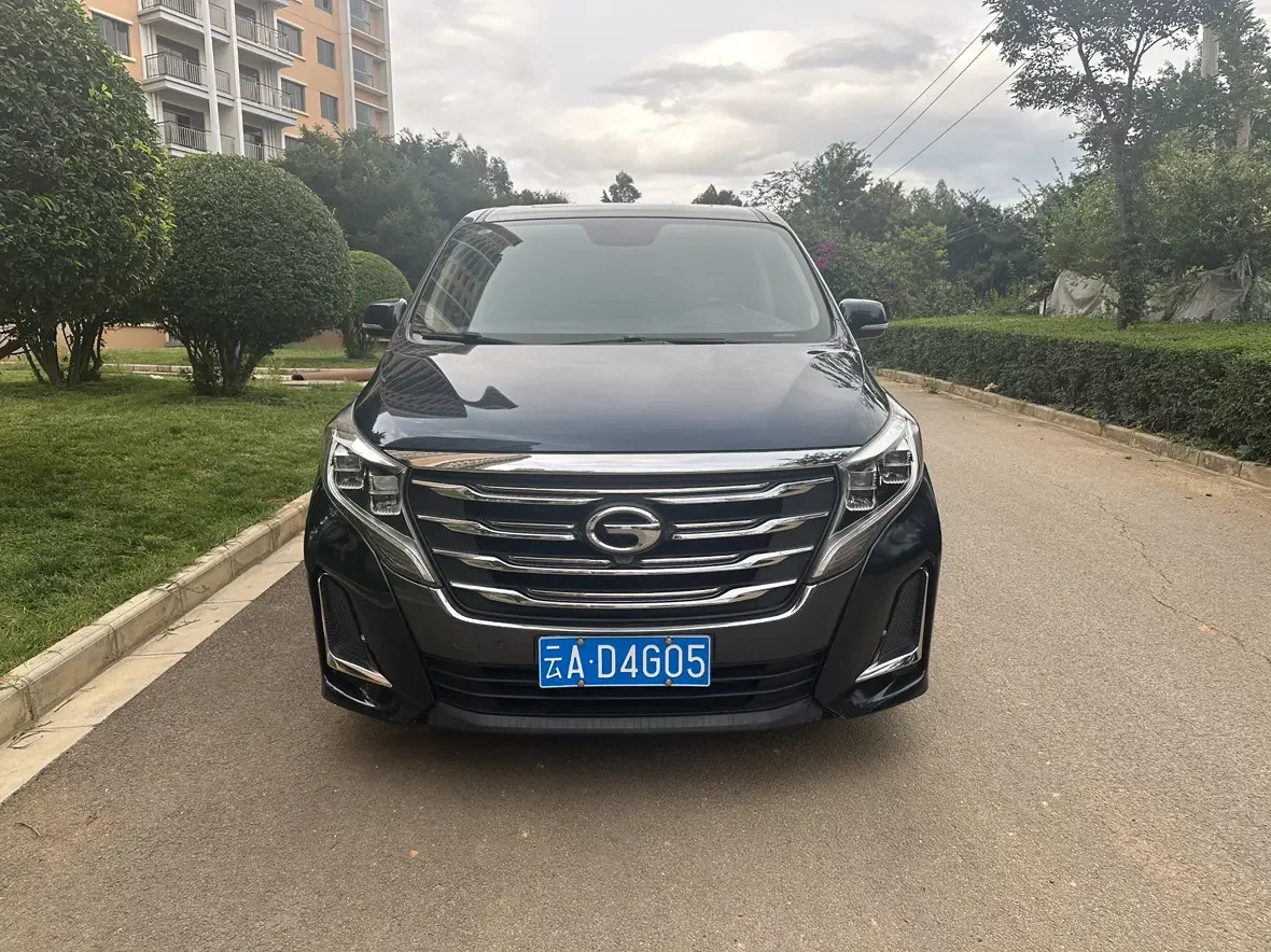 GAC Trumpchi M8  из Китая