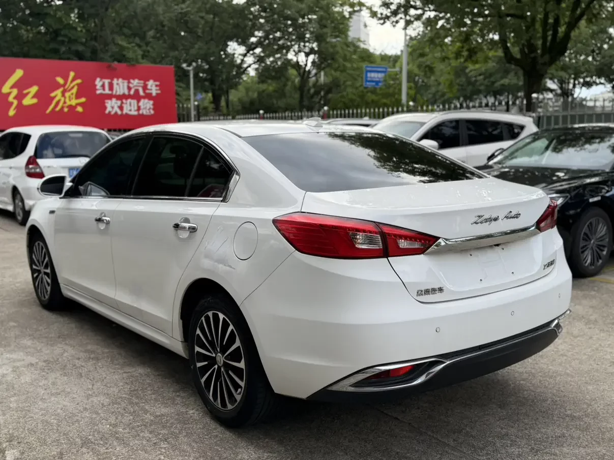 Zotye Z560