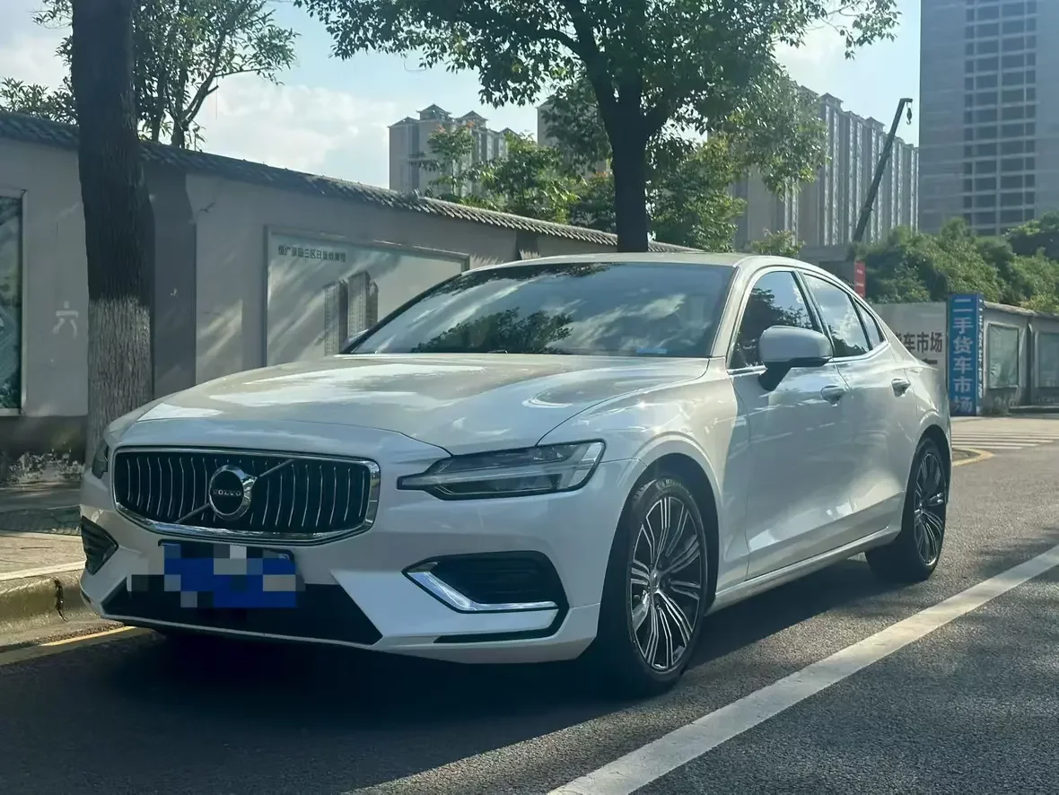 Volvo S60