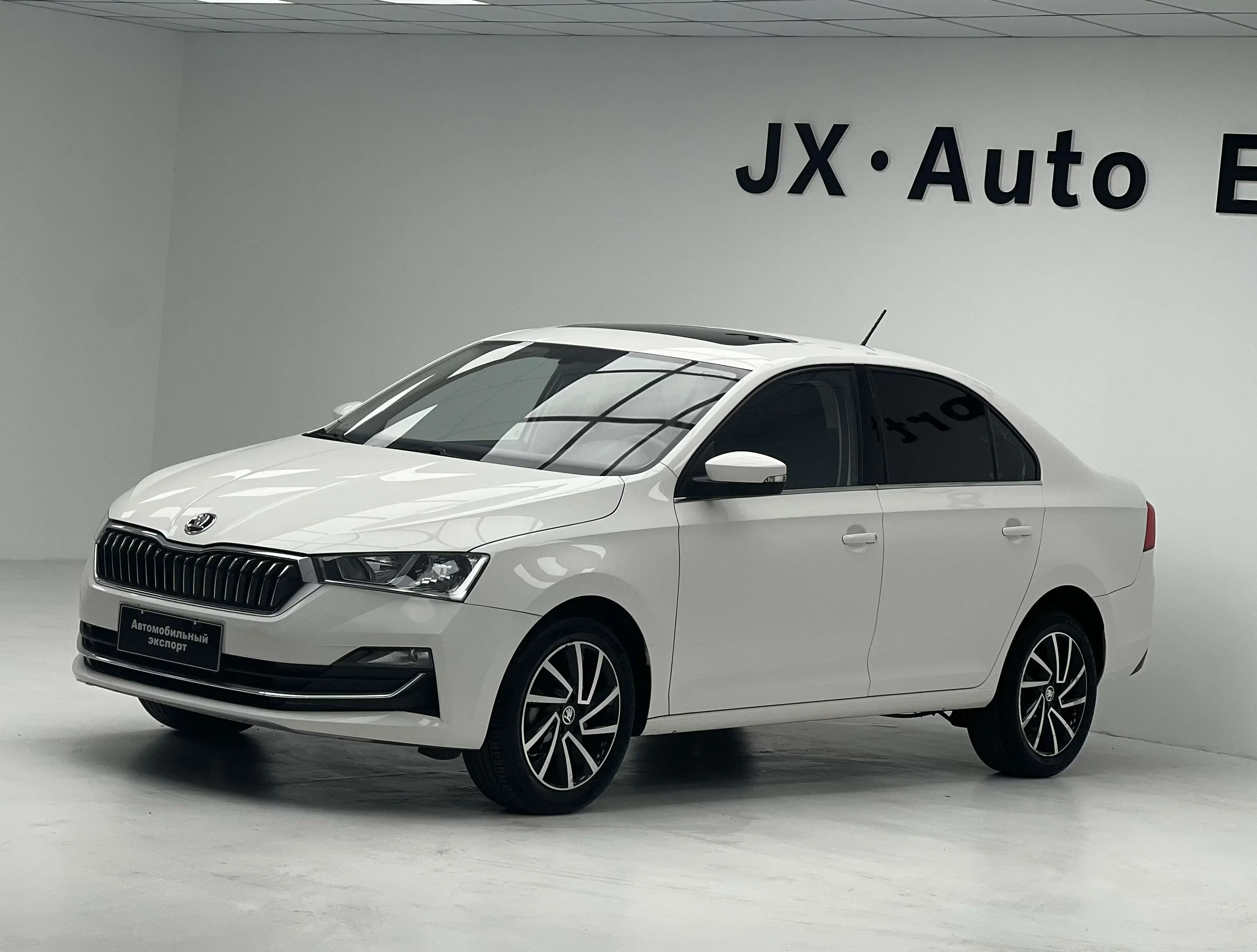 Skoda Xin Rui  из Китая