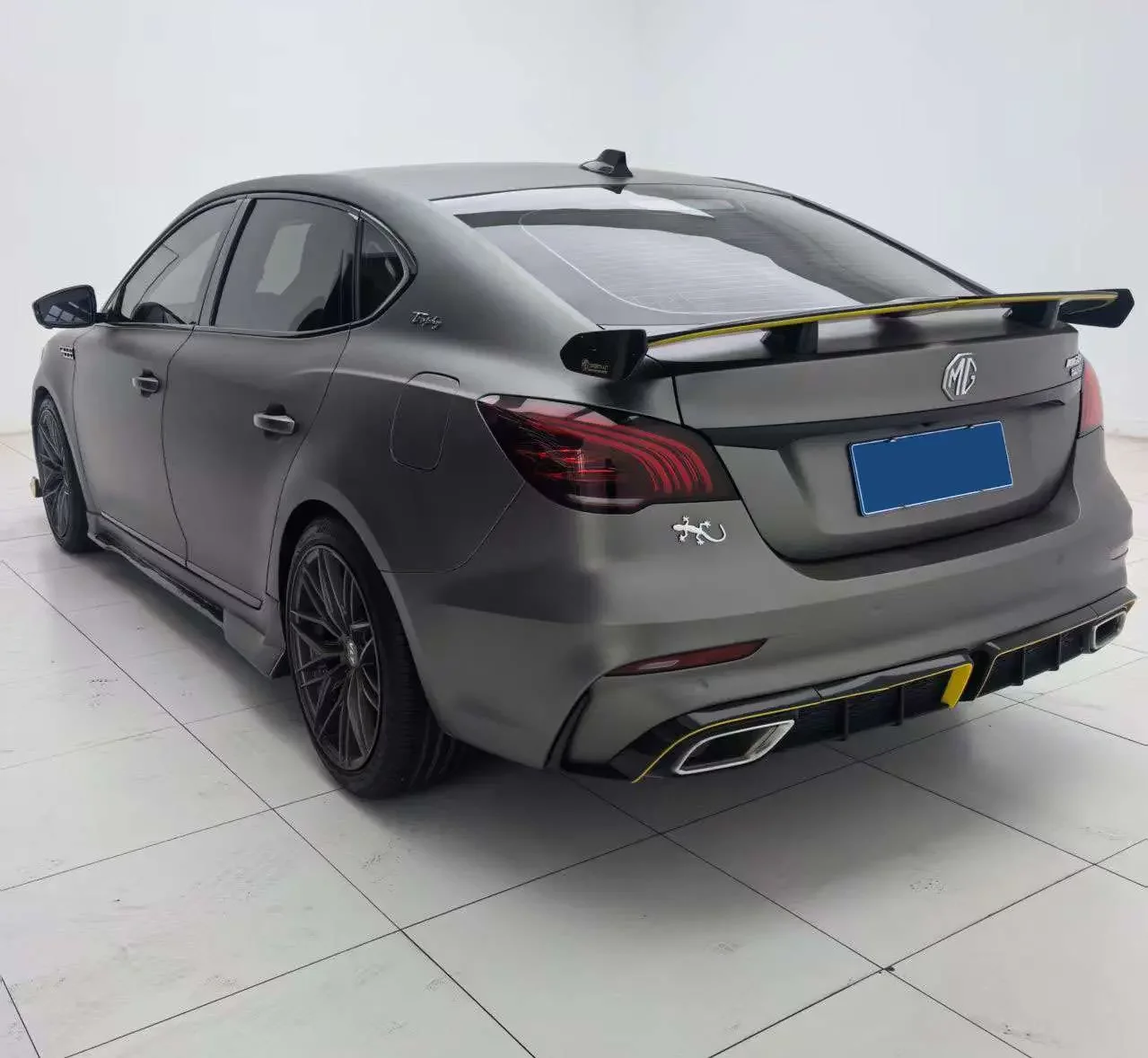 MG 6