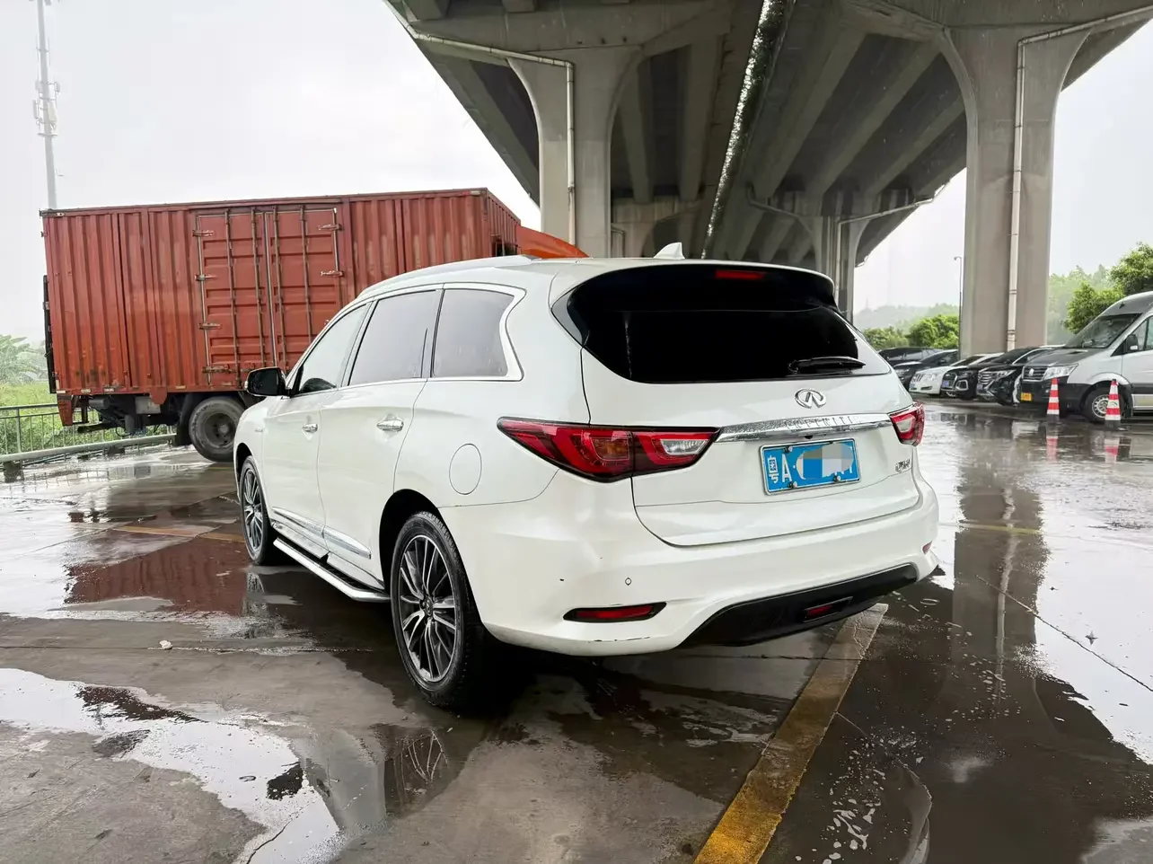 Infiniti QX60