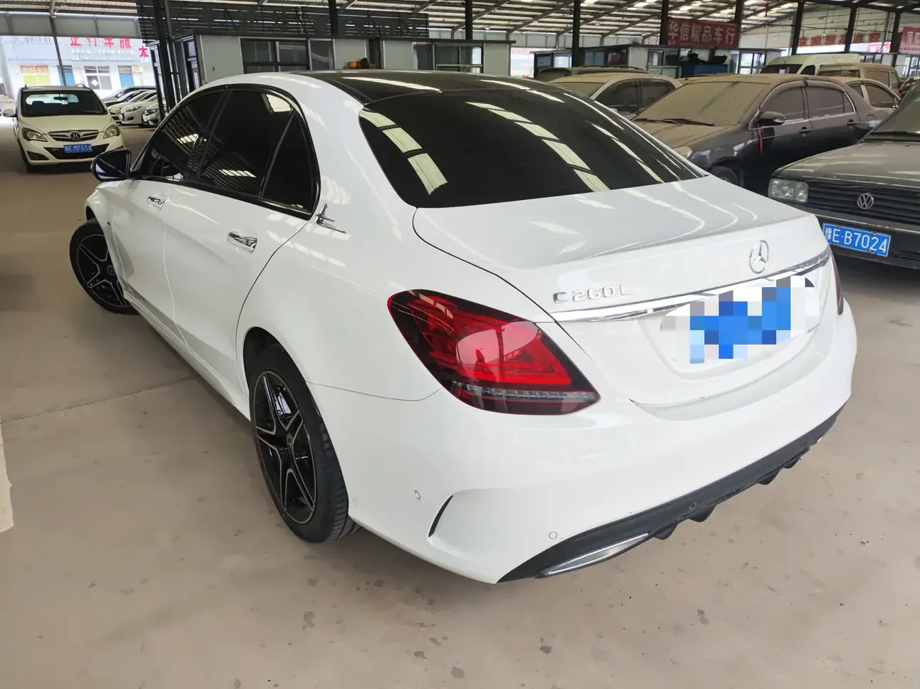 Mercedes-Benz C Class