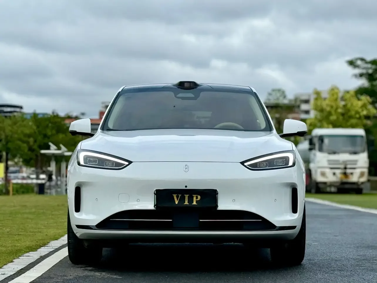 AITO M5