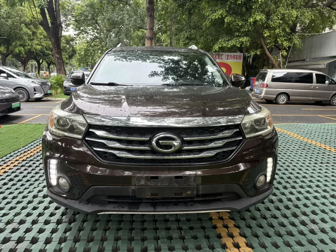 GAC Trumpchi GS4  из Китая