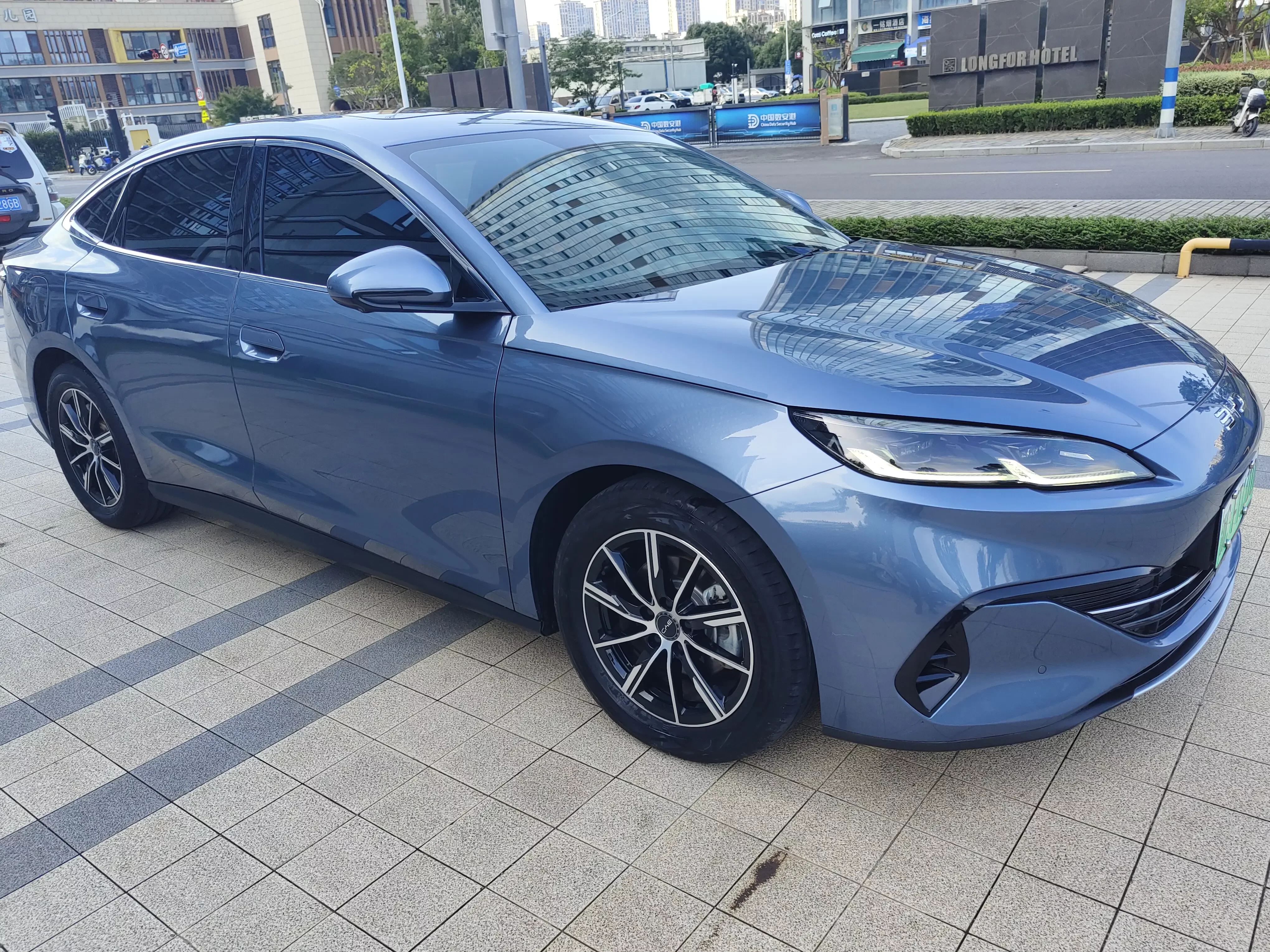 BYD Seal 06DM