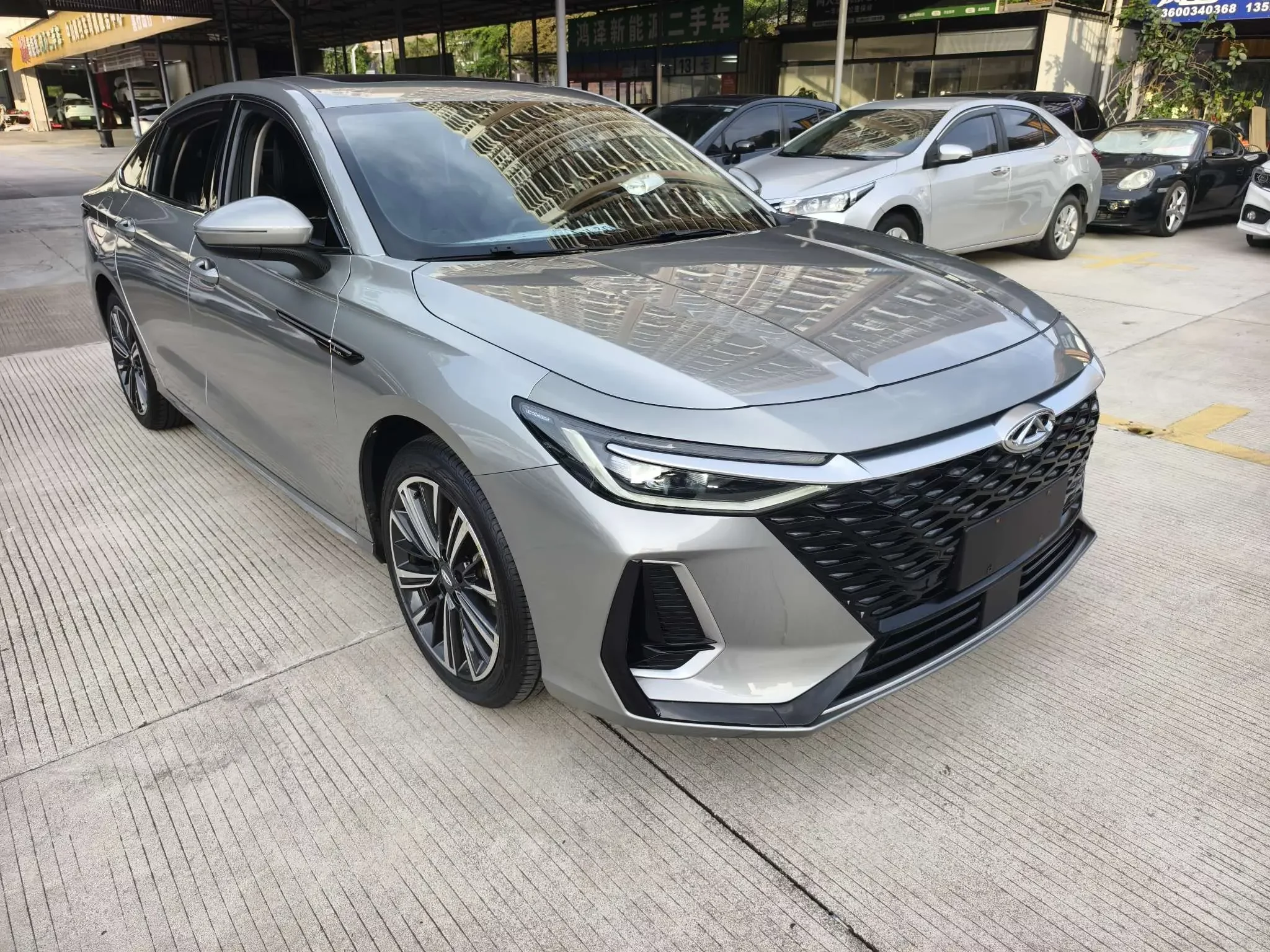 Chery Arrizo 8