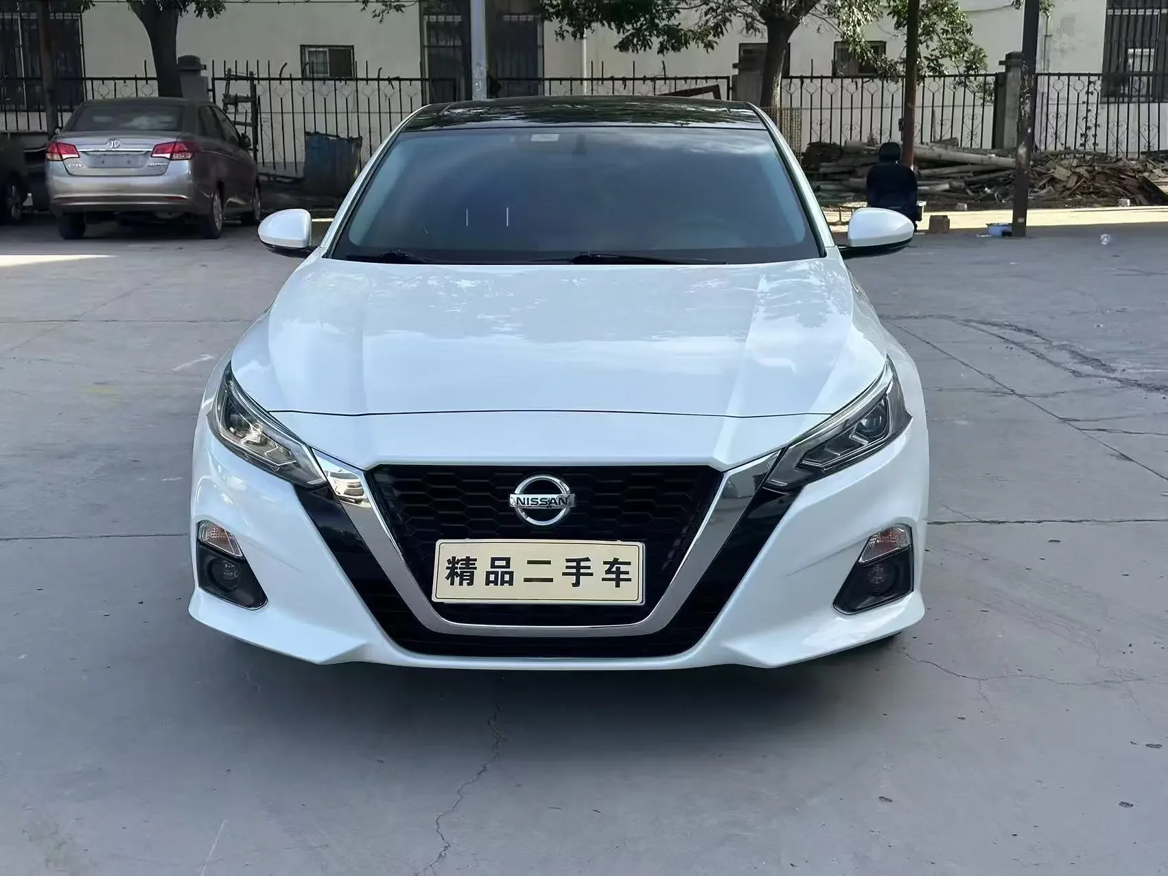 Nissan Altima (Teana)  из Китая