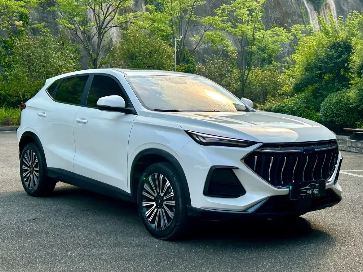 Oshan Changan Auchan X5