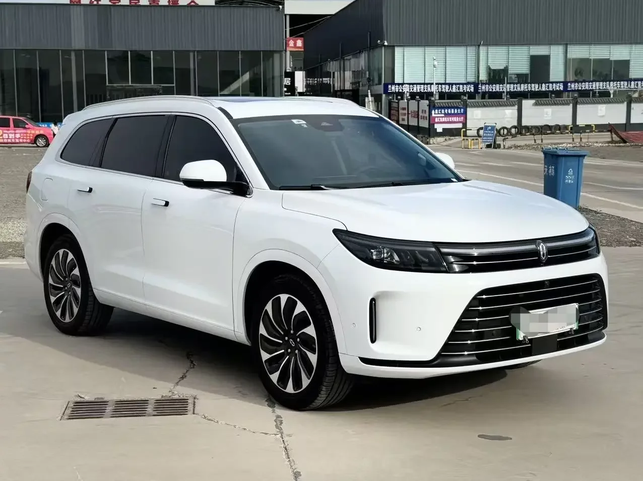 AITO M7
