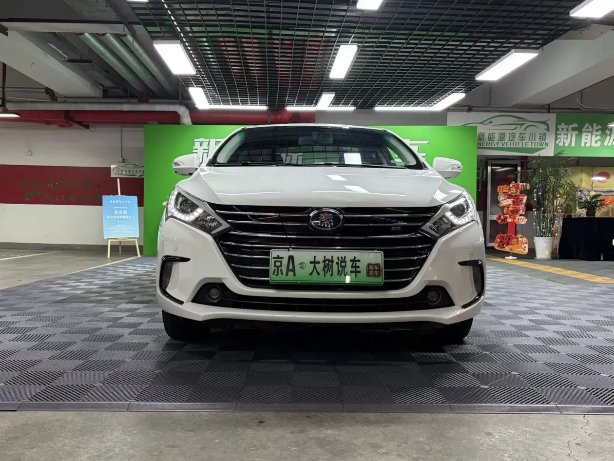BYD QinEV