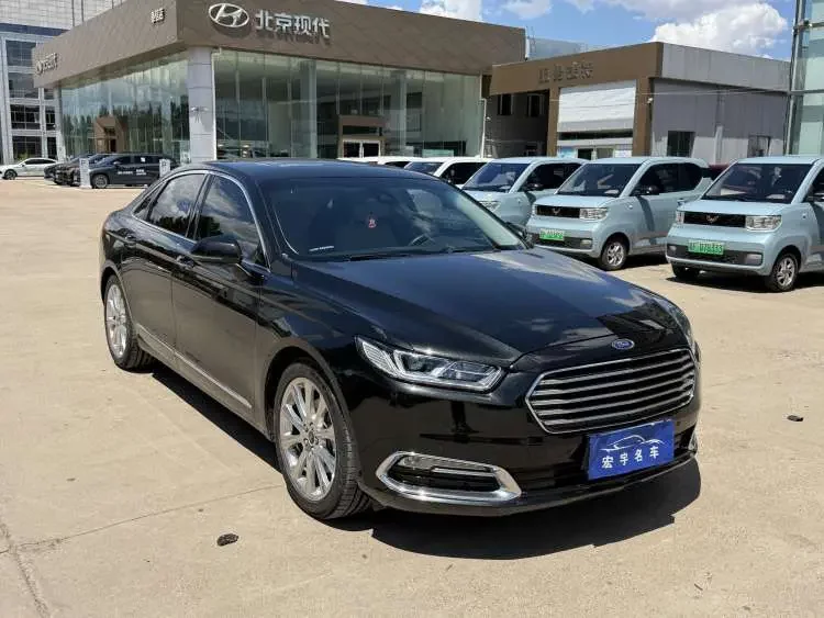 Ford Taurus