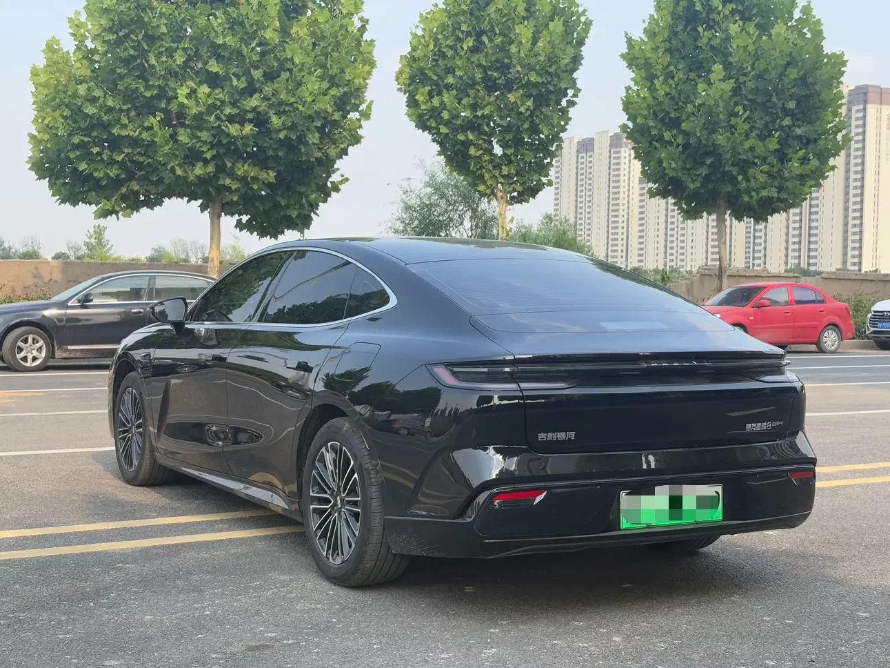 Geely Galaxy Star 8 PHEV