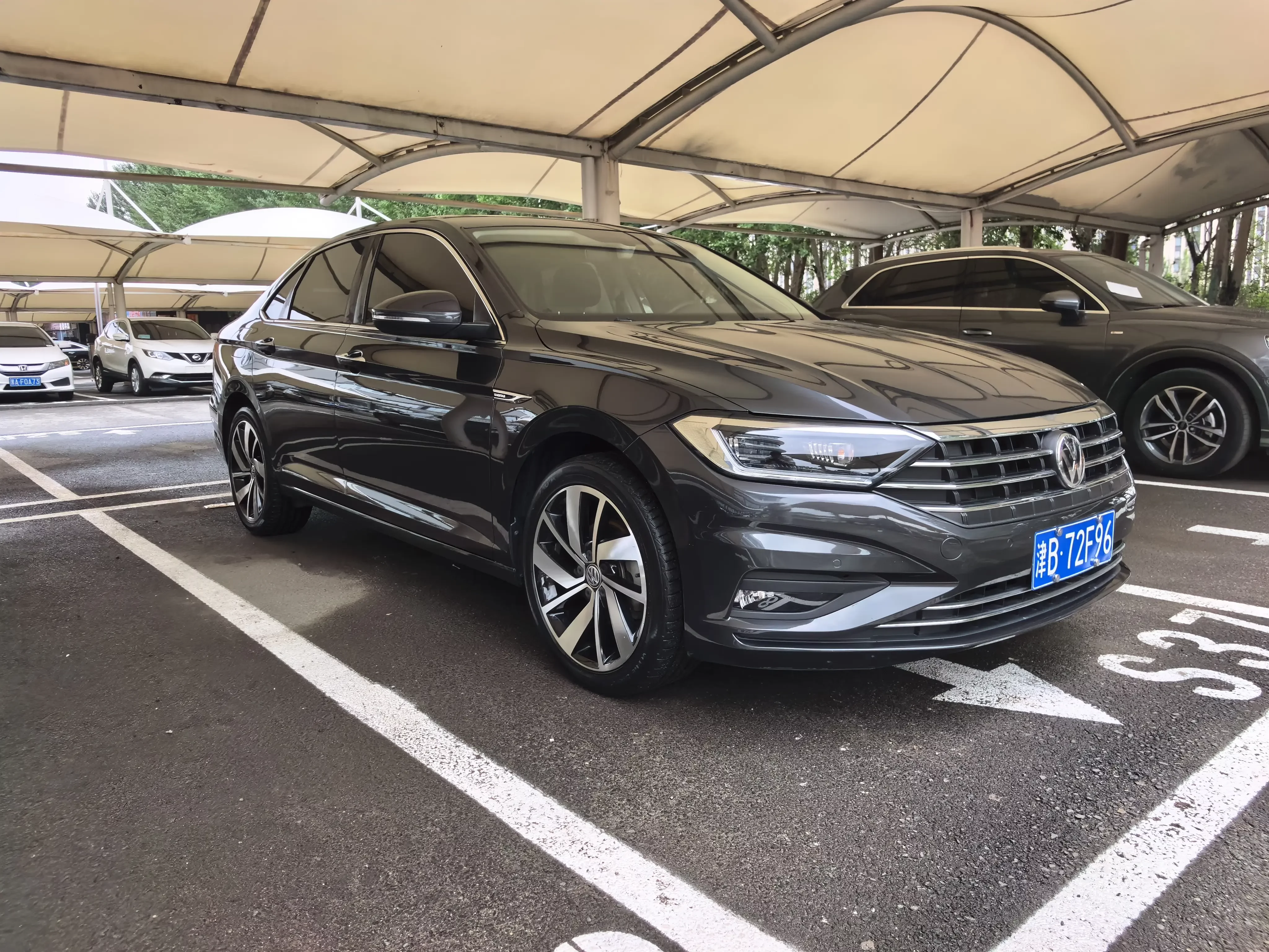 Volkswagen Sagitar