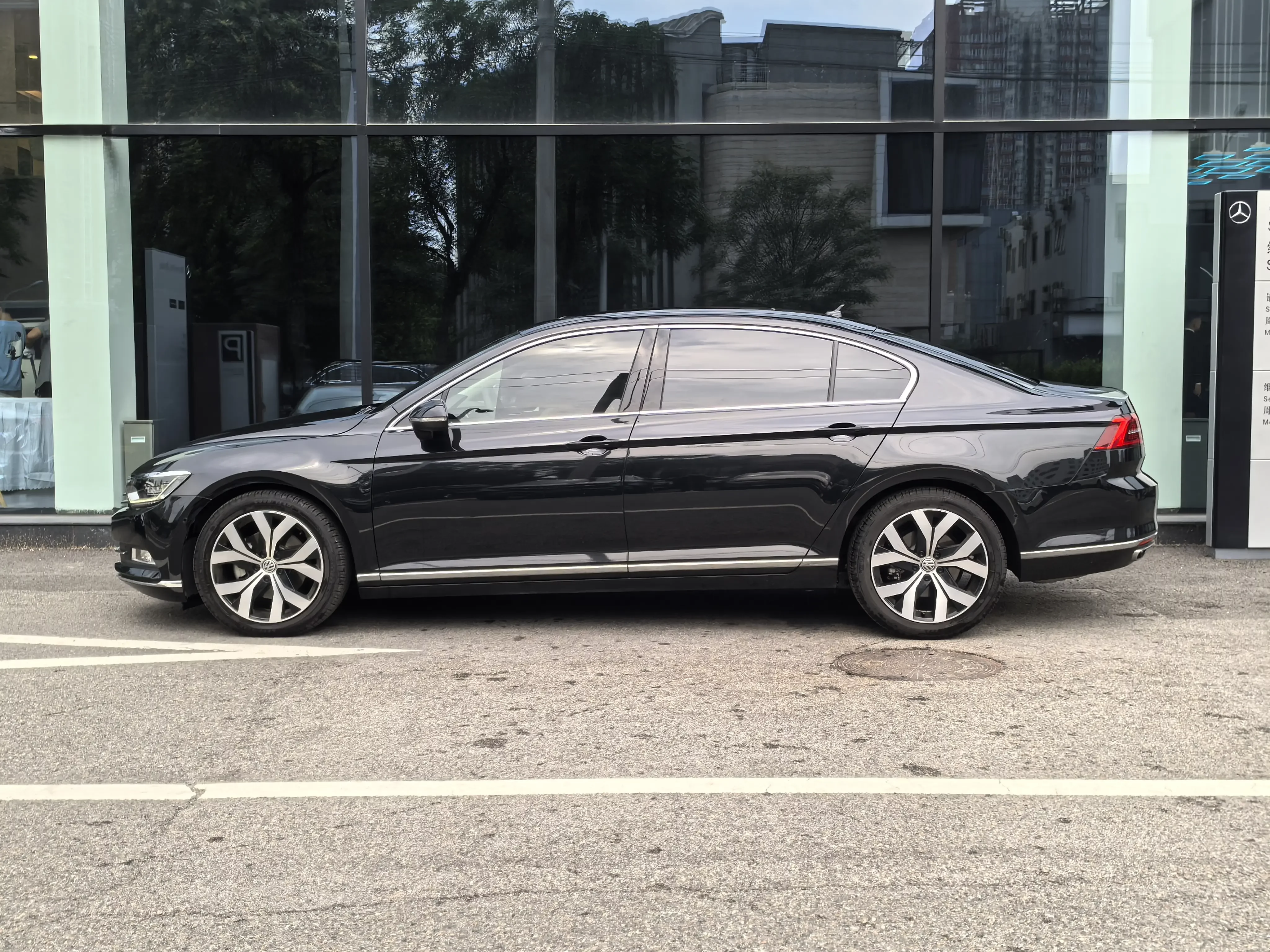 Volkswagen Magotan
