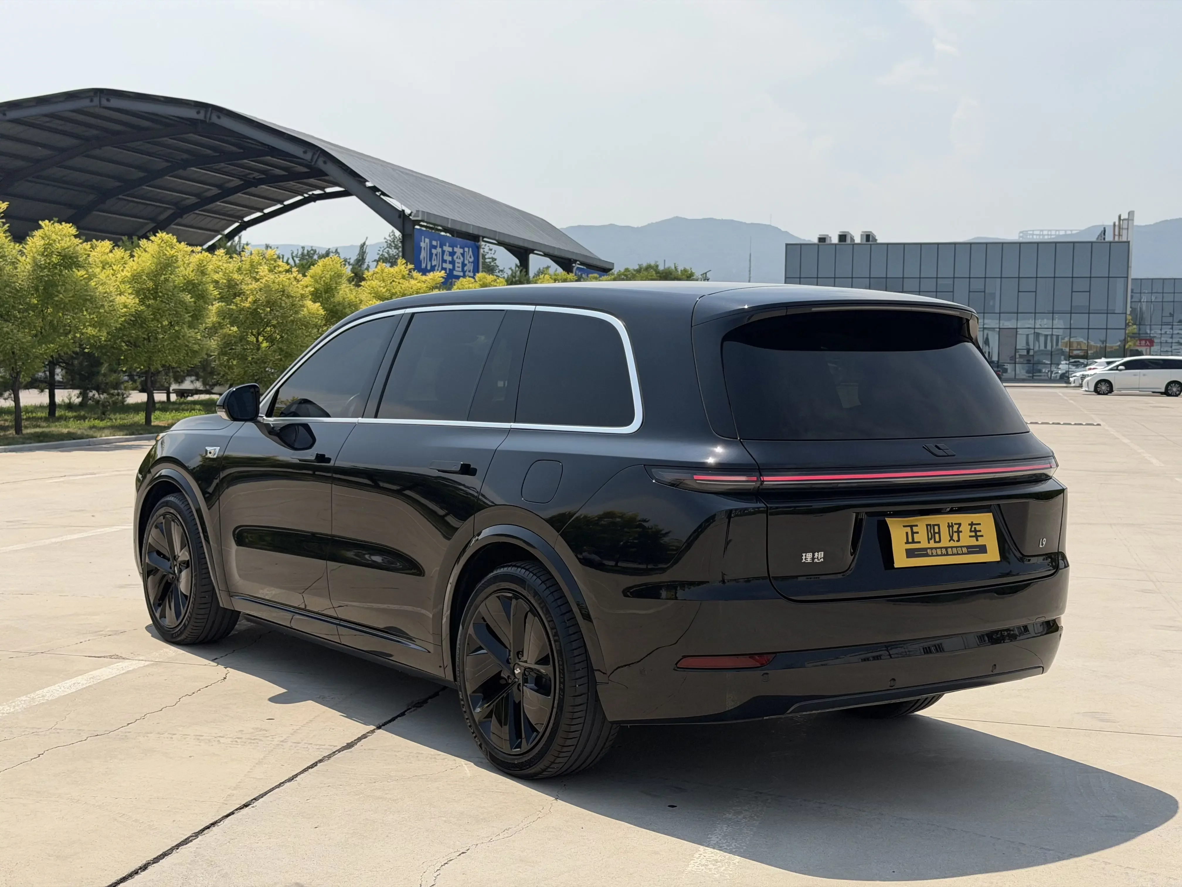 Lixiang L9