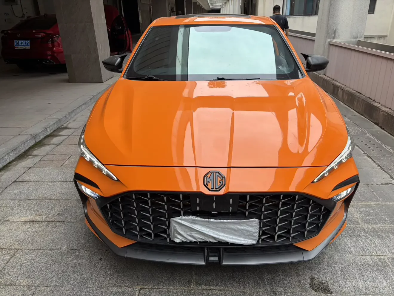 MG 6