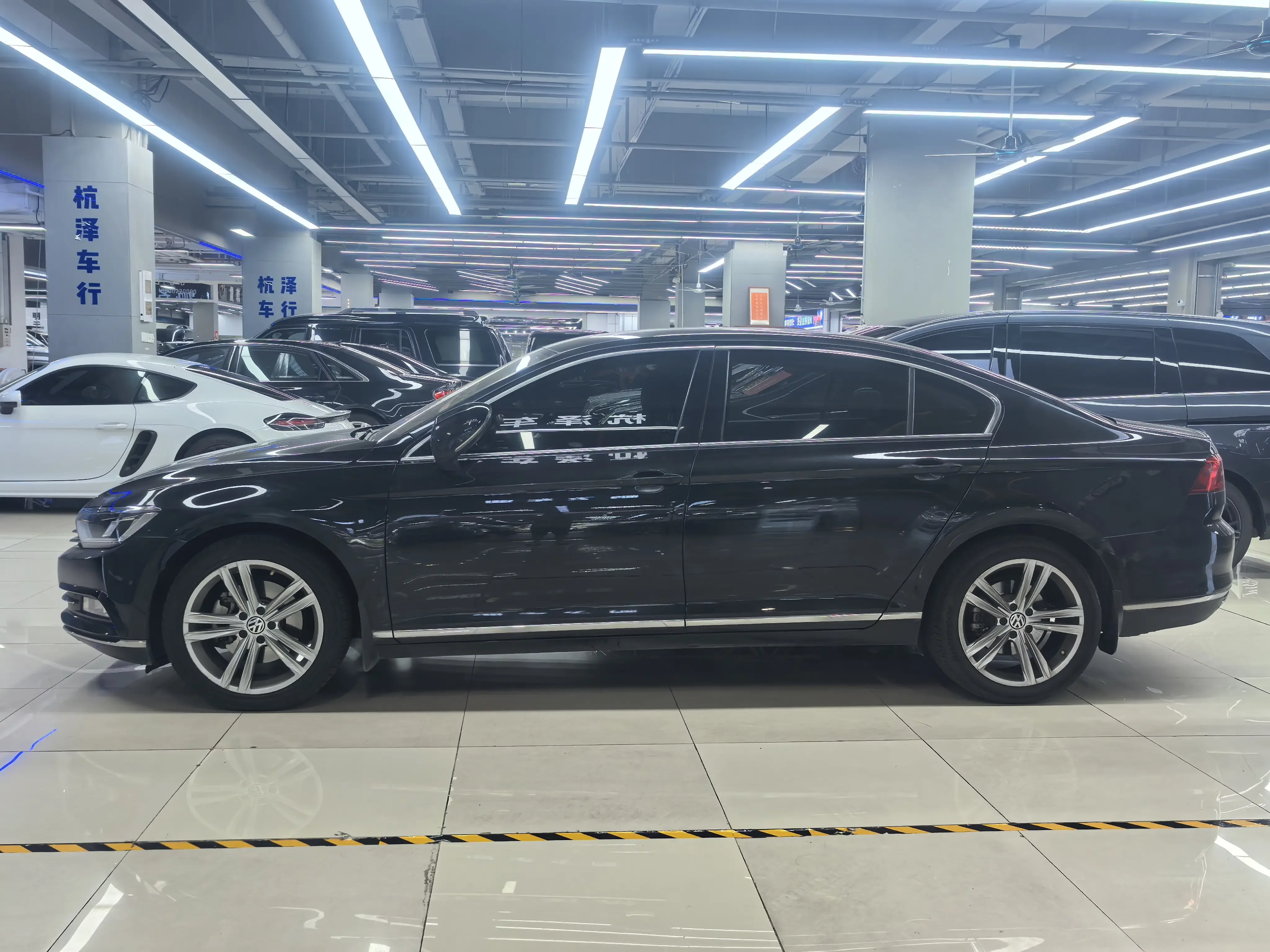 Volkswagen Magotan