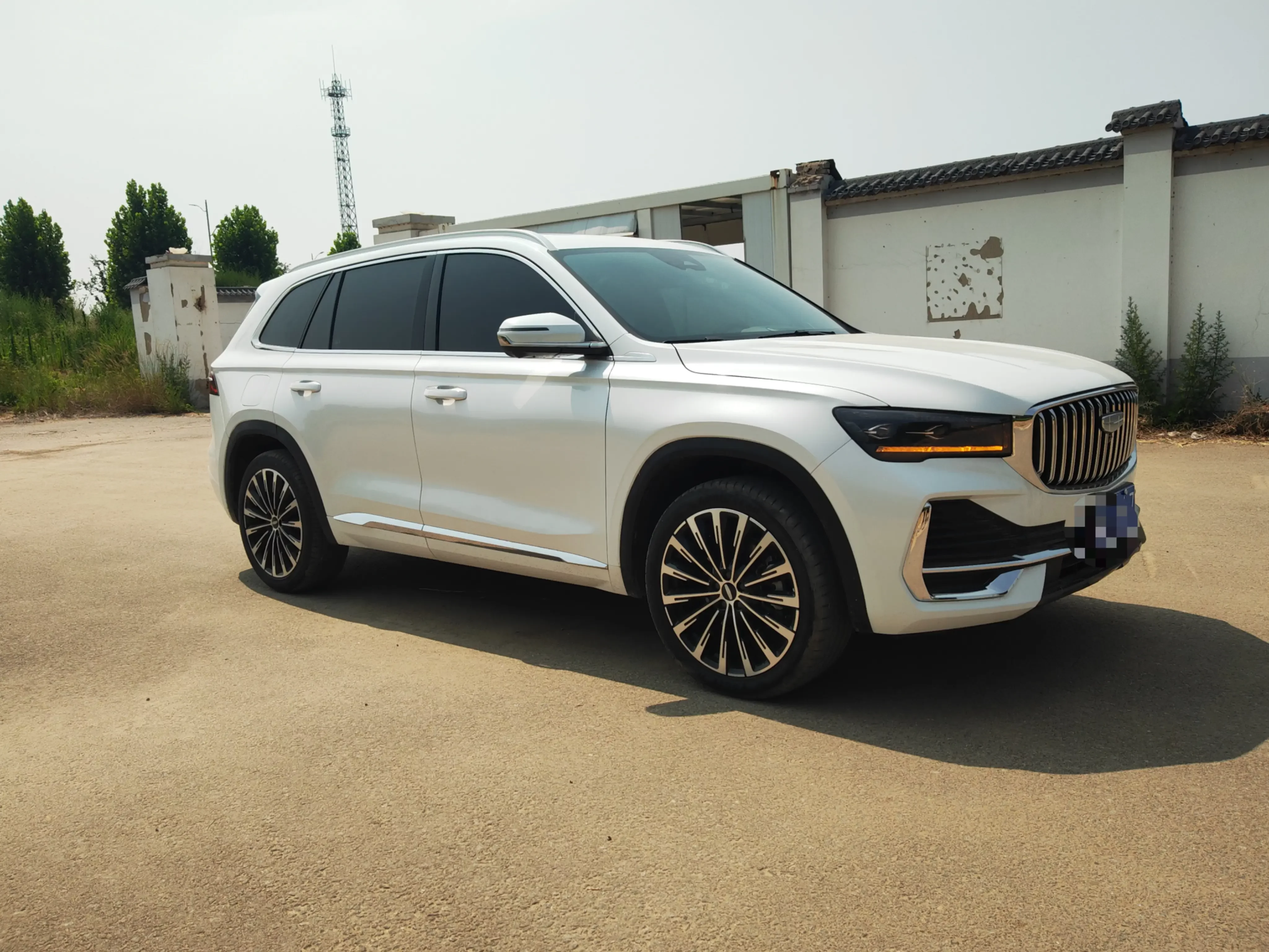Geely Monjaro