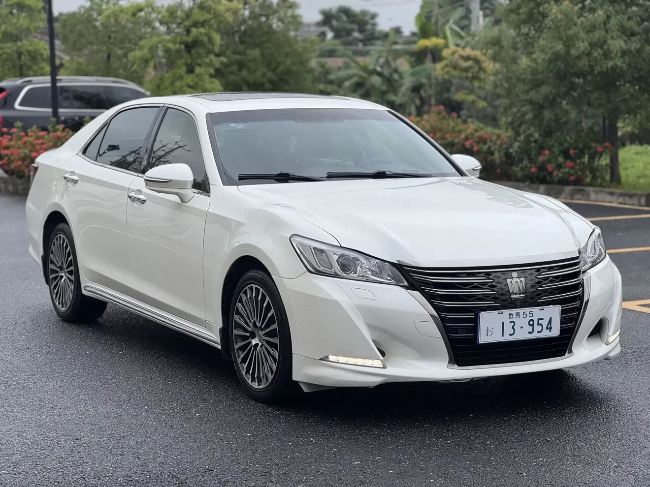 Toyota crown