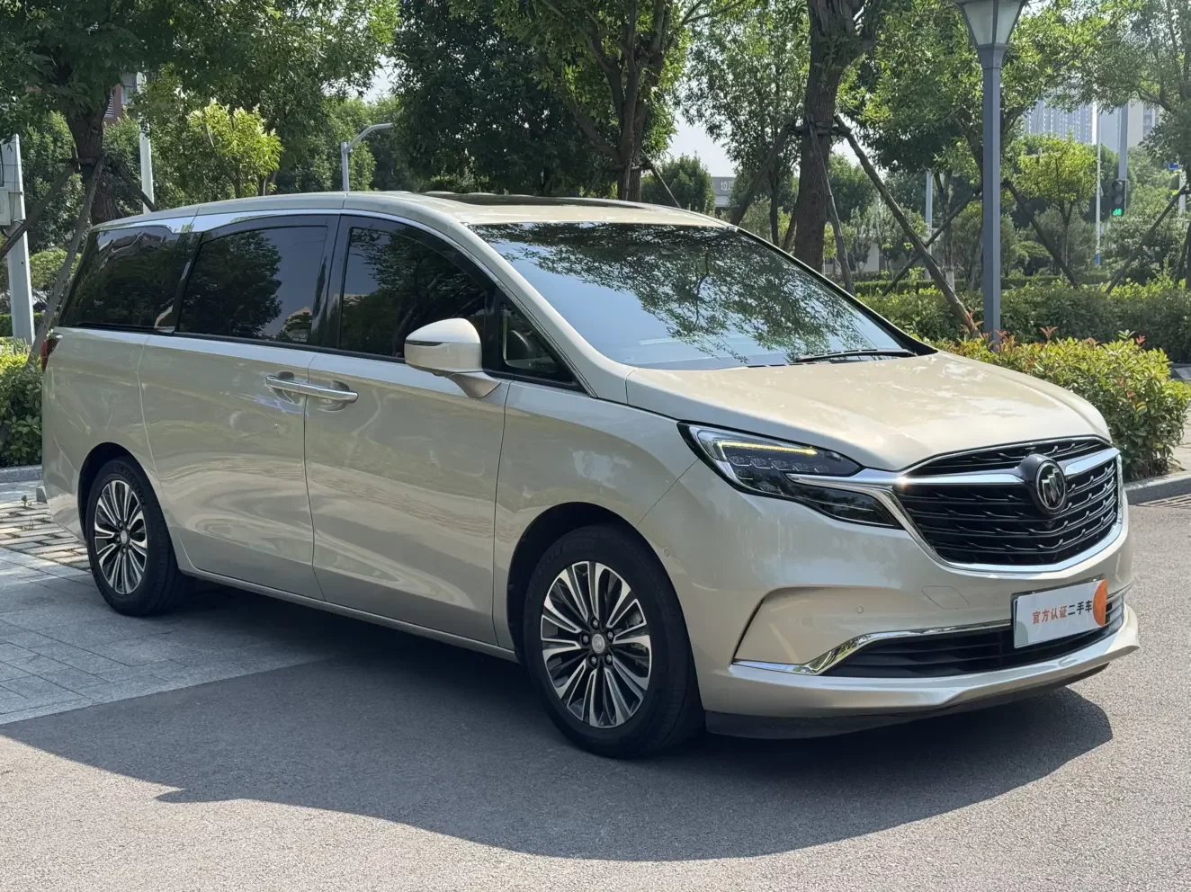Buick GL8
