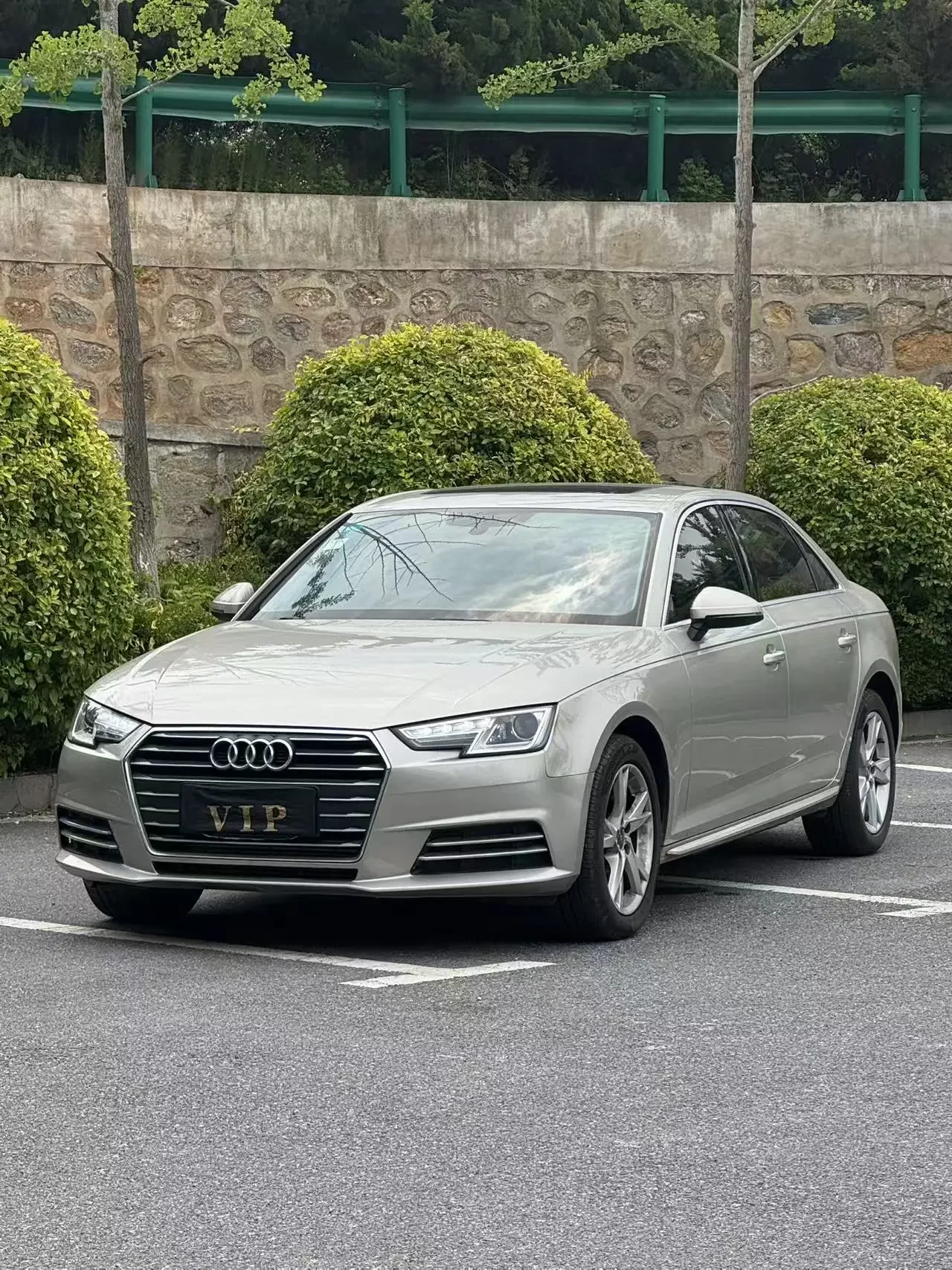 Audi A4L
