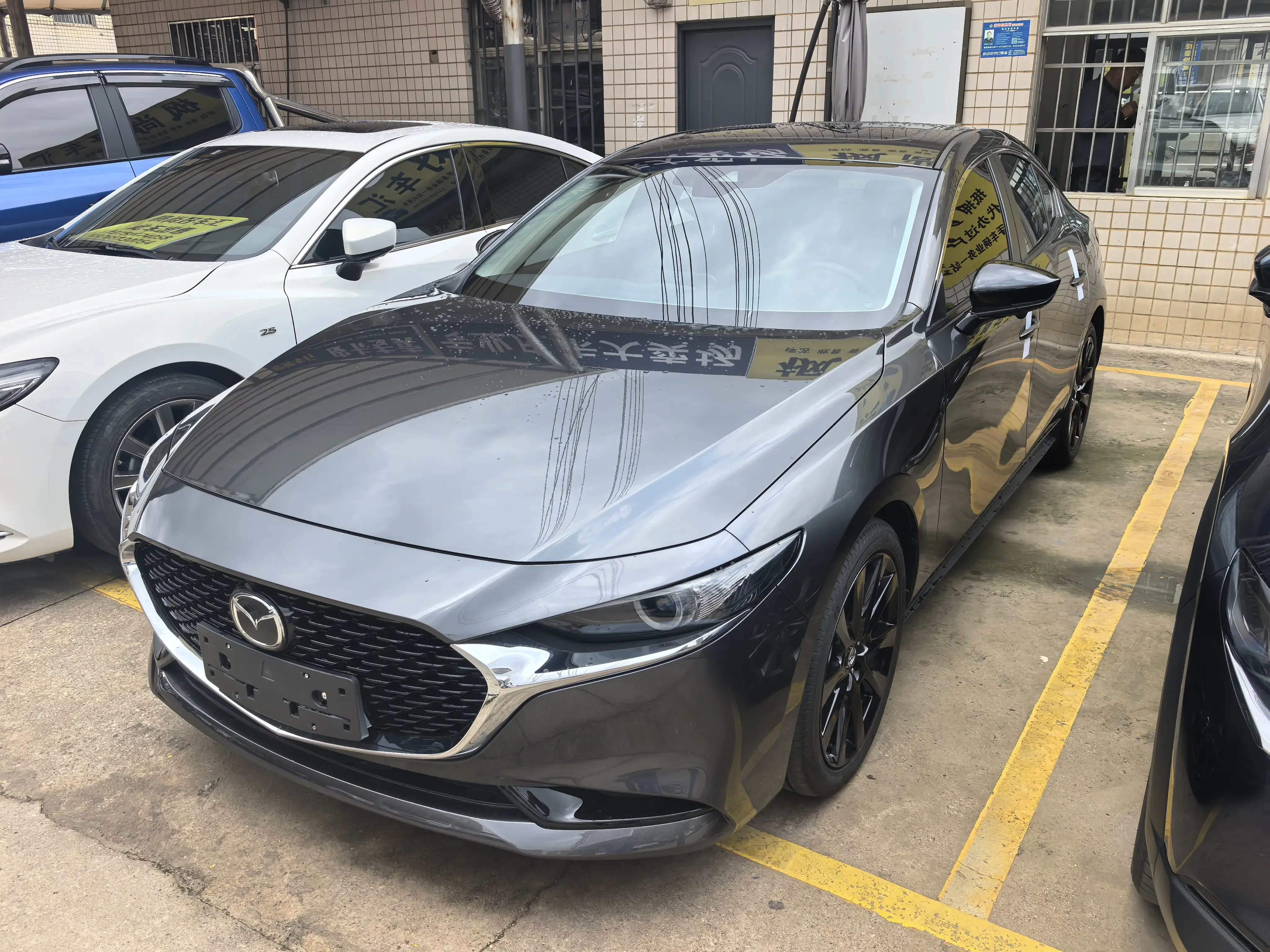 Mazda Axela