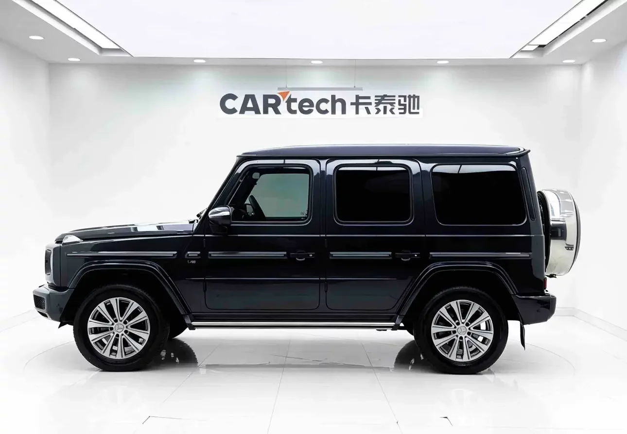 Mercedes-Benz G Class