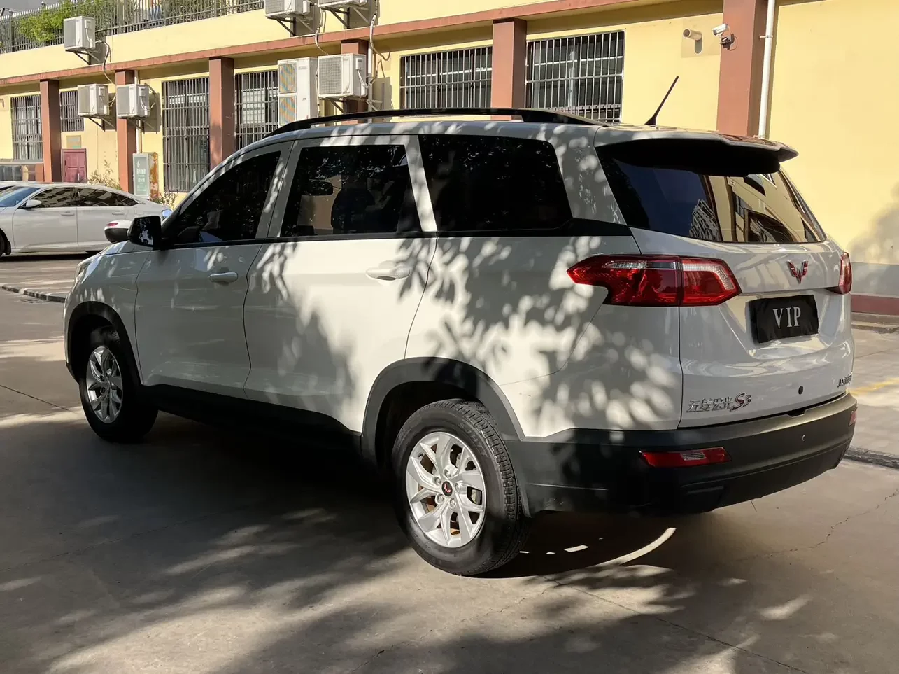Wuling Hongguang S3