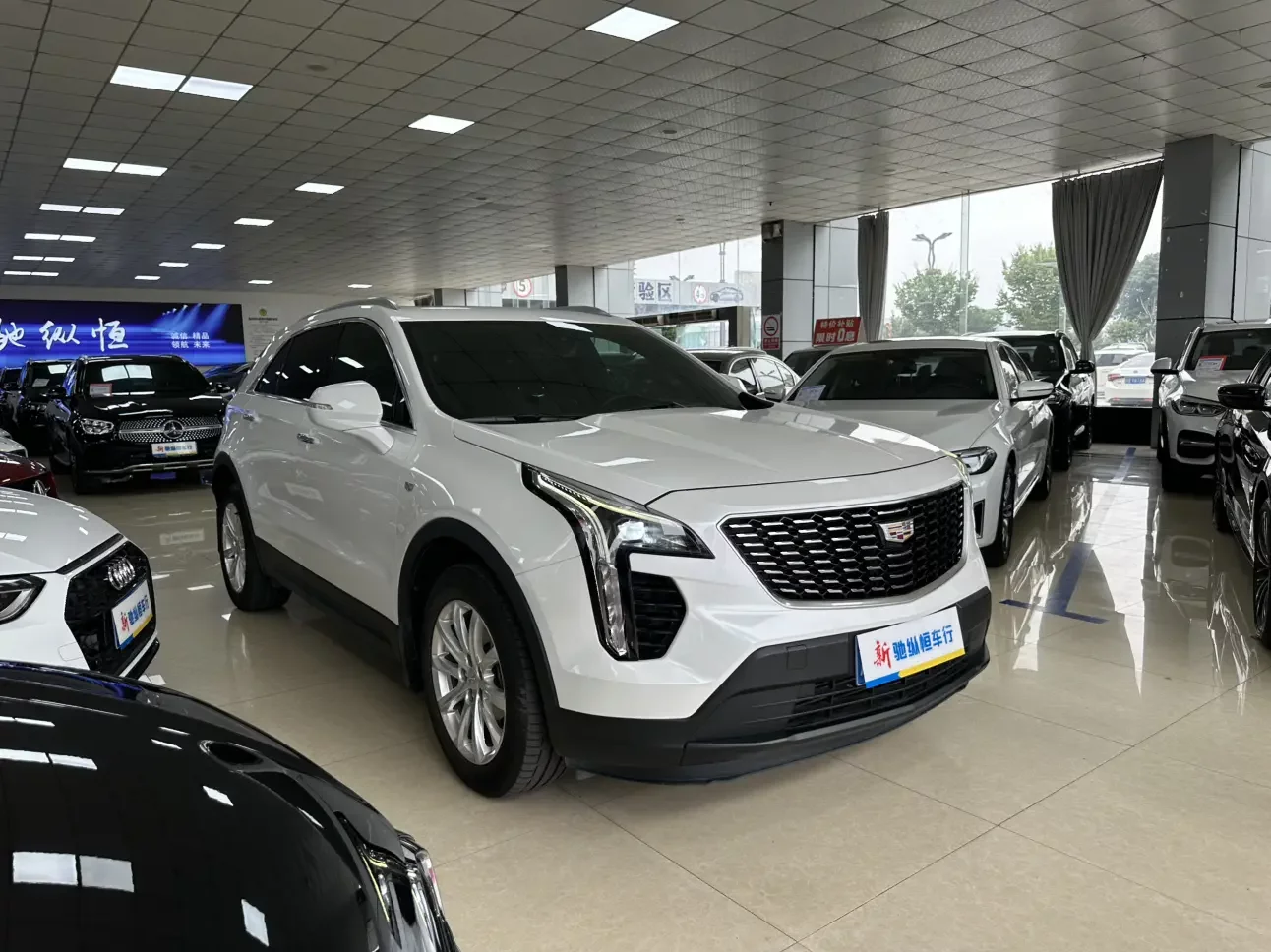 Cadillac XT4