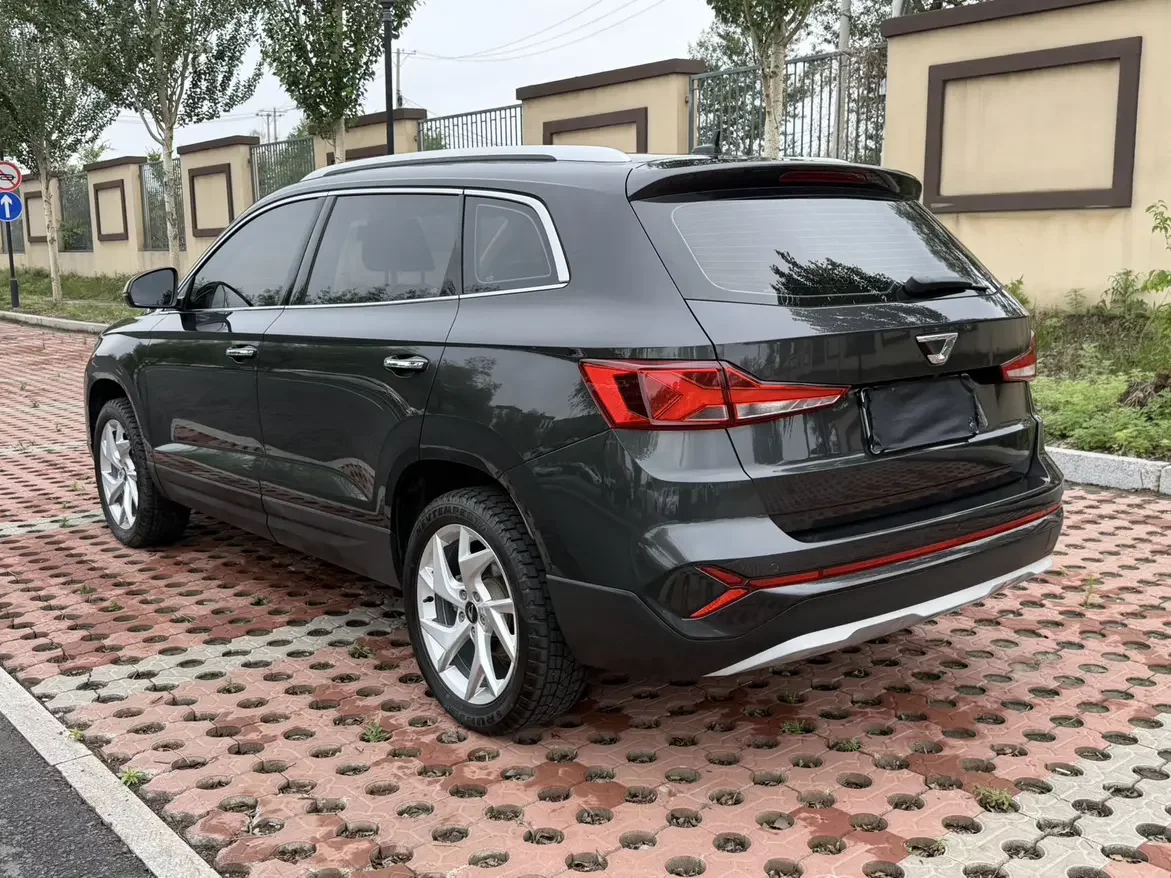 Jetta VS7