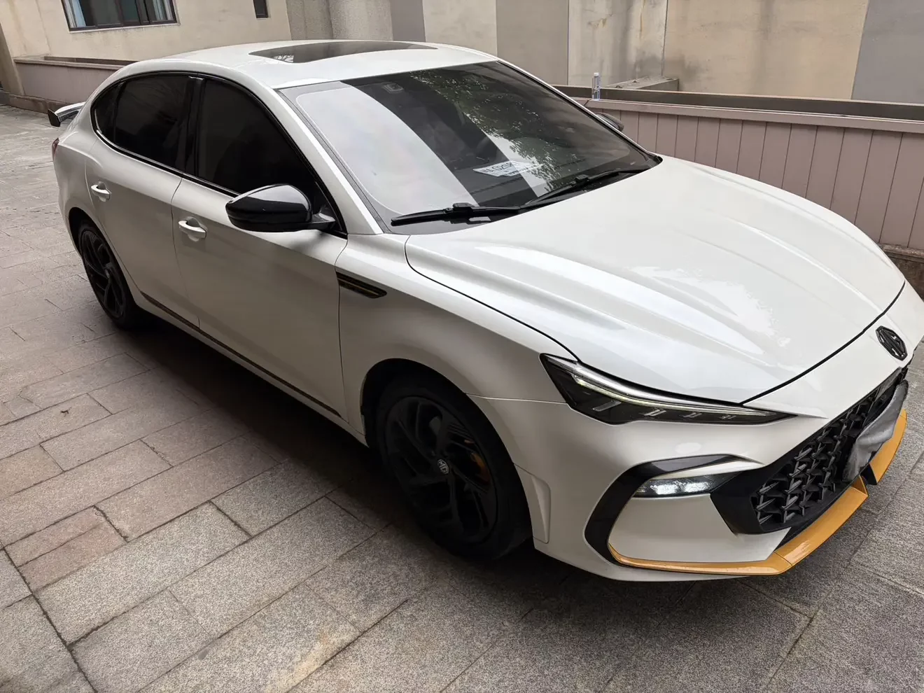 MG 6