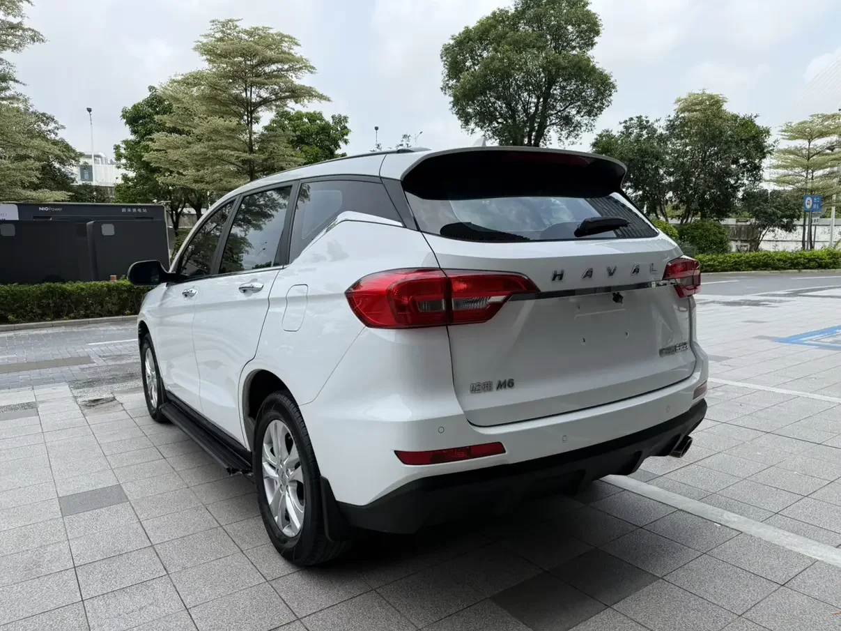 Haval M6