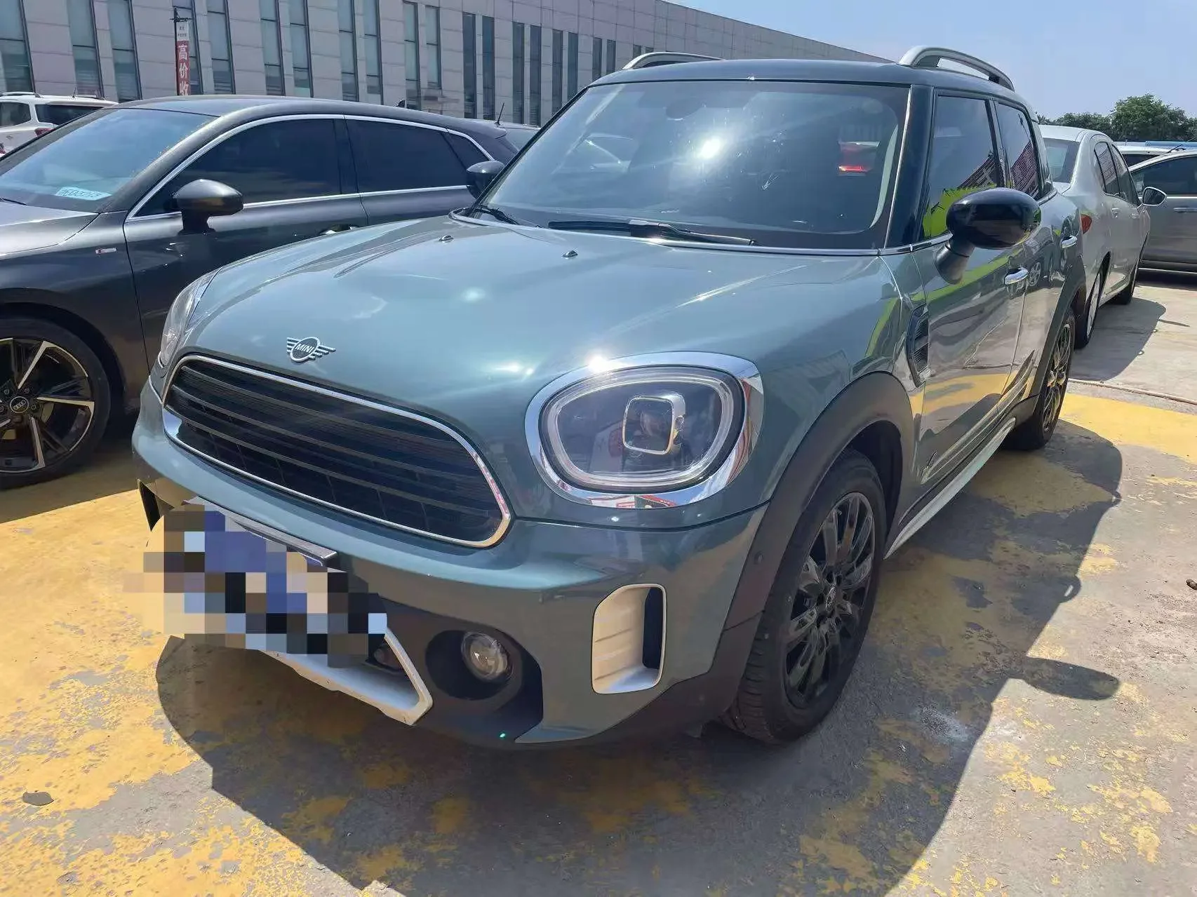 MINI COUNTRYMAN