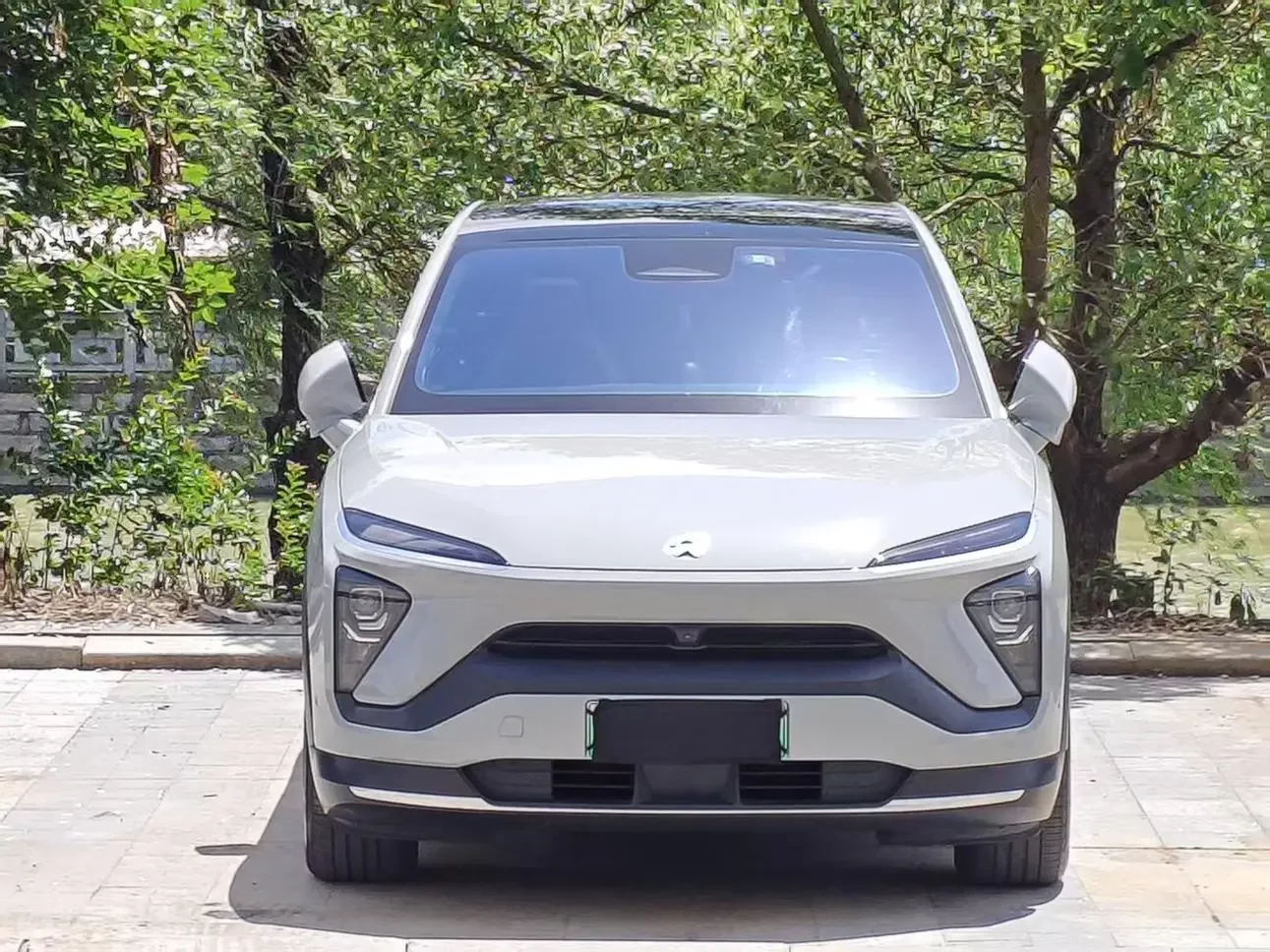 NIO EC6